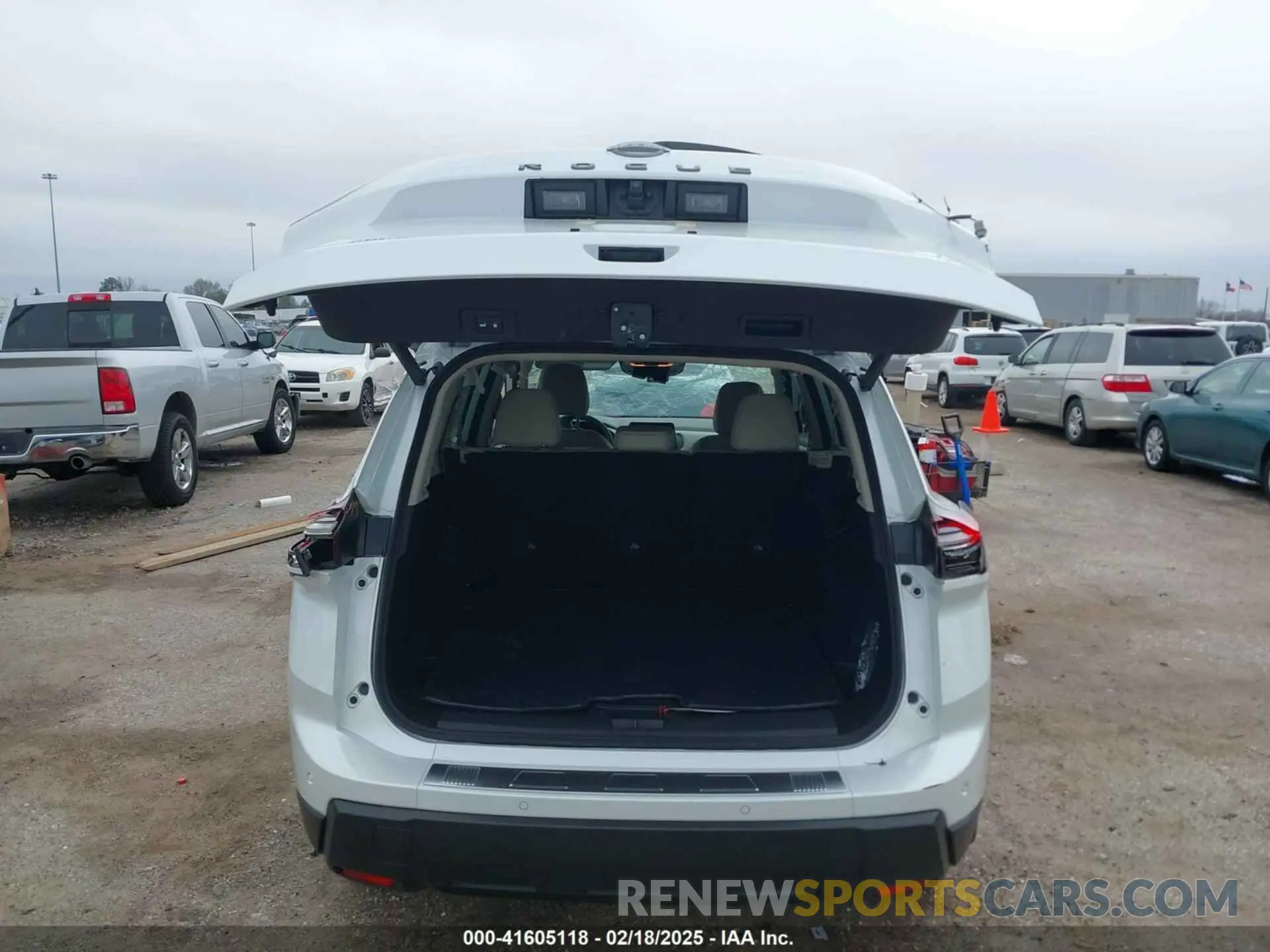 15 fotografías del automóvil dañado 5N1BT3BA6SC762625 NISSAN ROGUE 2025