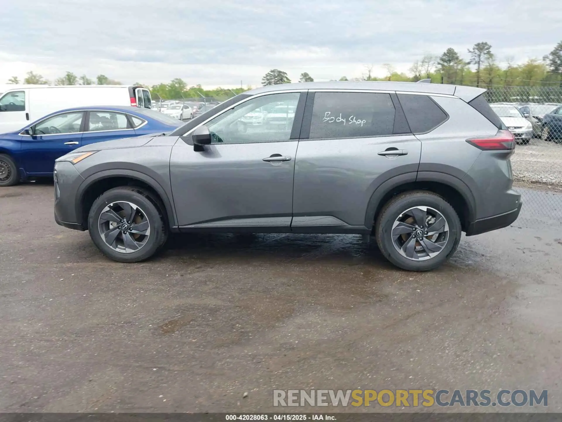 14 fotografías del automóvil dañado 5N1BT3BA6SC817137 NISSAN ROGUE 2025