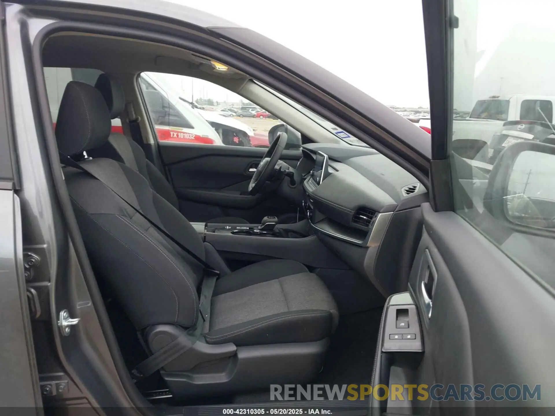 5 fotografías del automóvil dañado 5N1BT3BA7SC788716 NISSAN ROGUE 2025