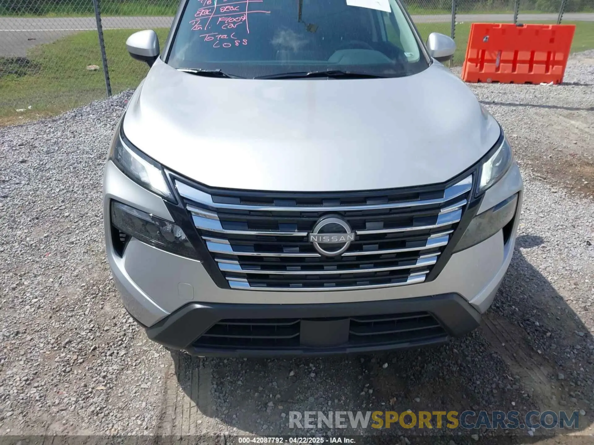12 fotografías del automóvil dañado 5N1BT3BB0SC779476 NISSAN ROGUE 2025