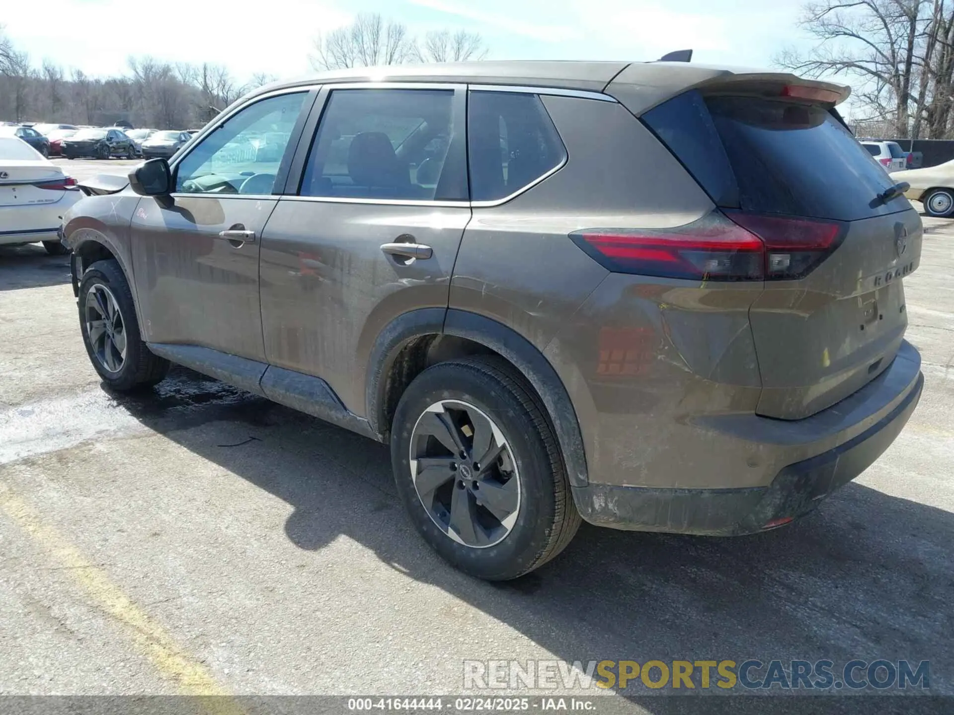 3 fotografías del automóvil dañado 5N1BT3BB1SC782631 NISSAN ROGUE 2025