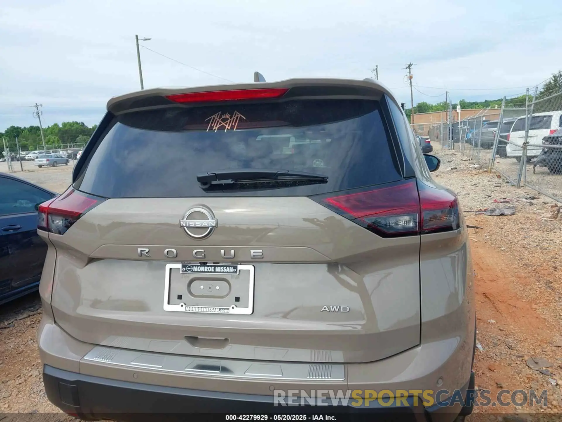 16 fotografías del automóvil dañado 5N1BT3BBXSC675464 NISSAN ROGUE 2025