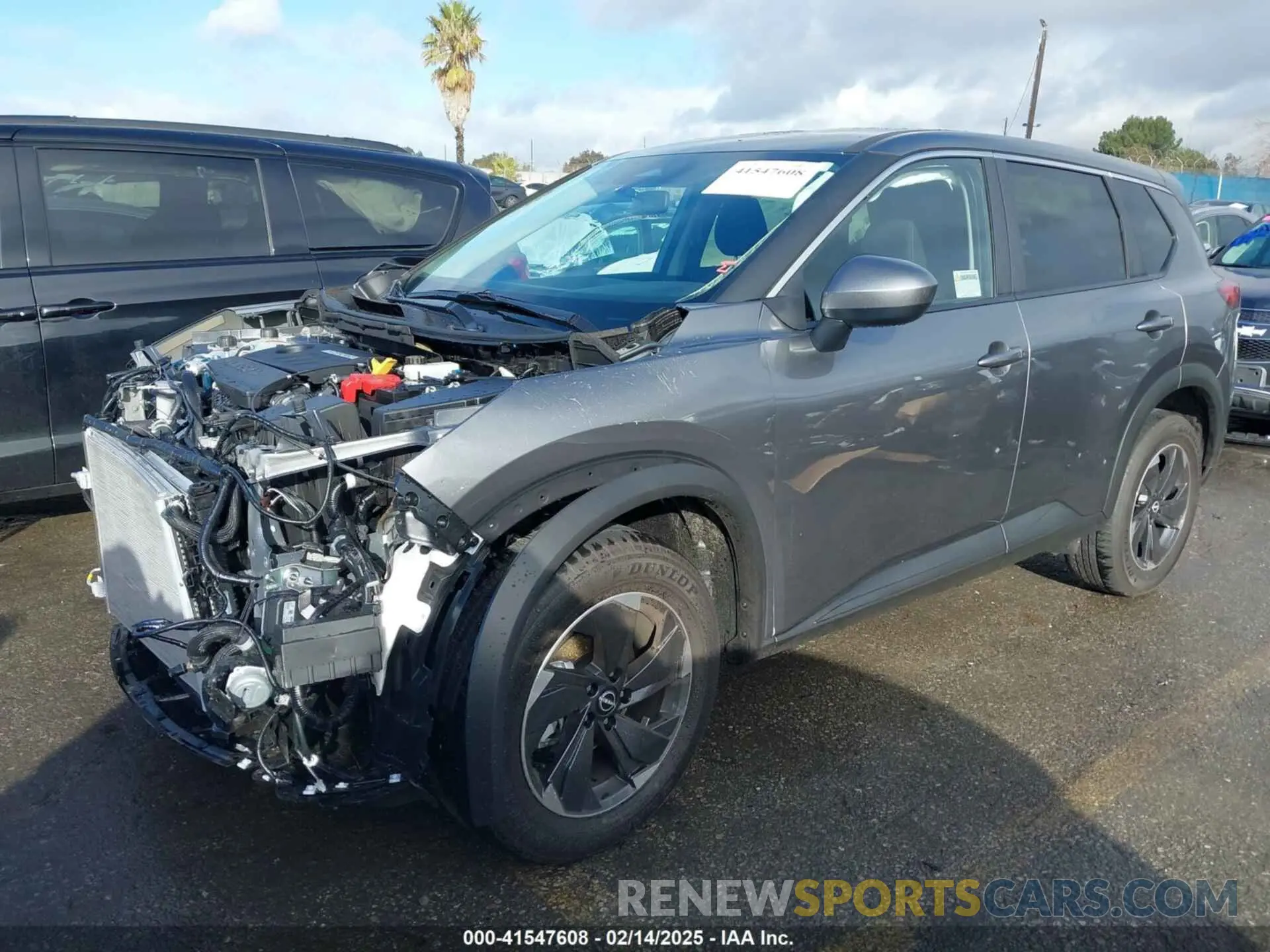 2 fotografías del automóvil dañado JN8BT3BA5SW005433 NISSAN ROGUE 2025