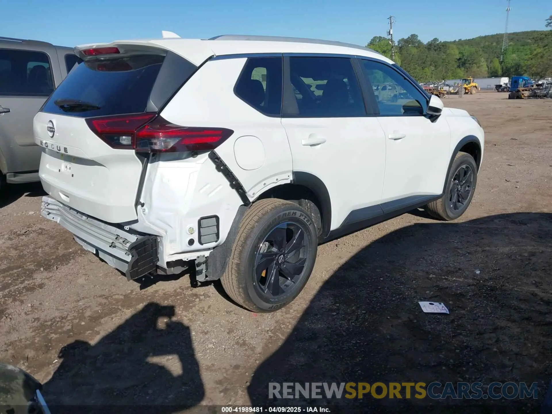 4 fotografías del automóvil dañado JN8BT3BA7SW007622 NISSAN ROGUE 2025