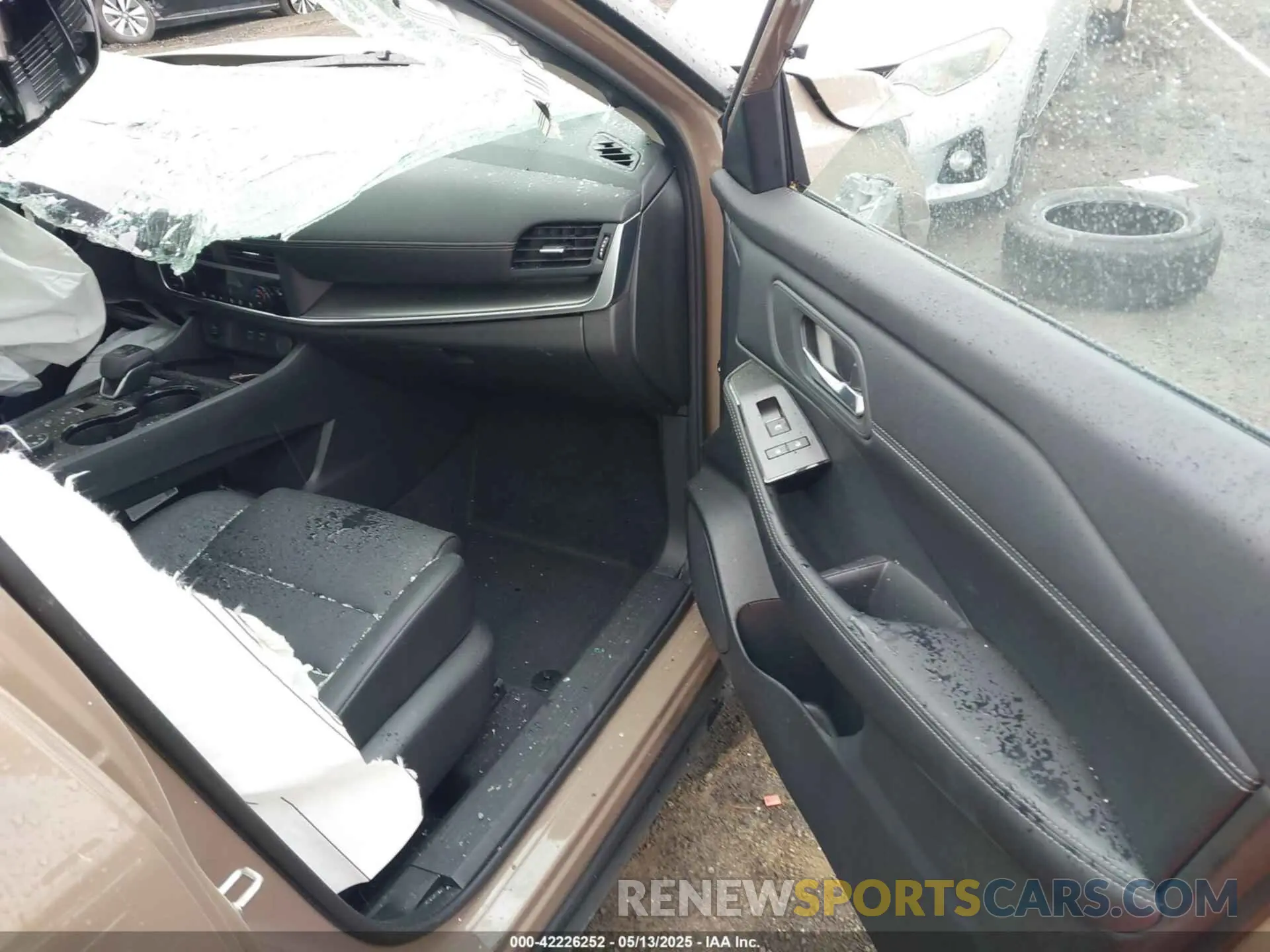 5 fotografías del automóvil dañado JN8BT3BB2SW159929 NISSAN ROGUE 2025