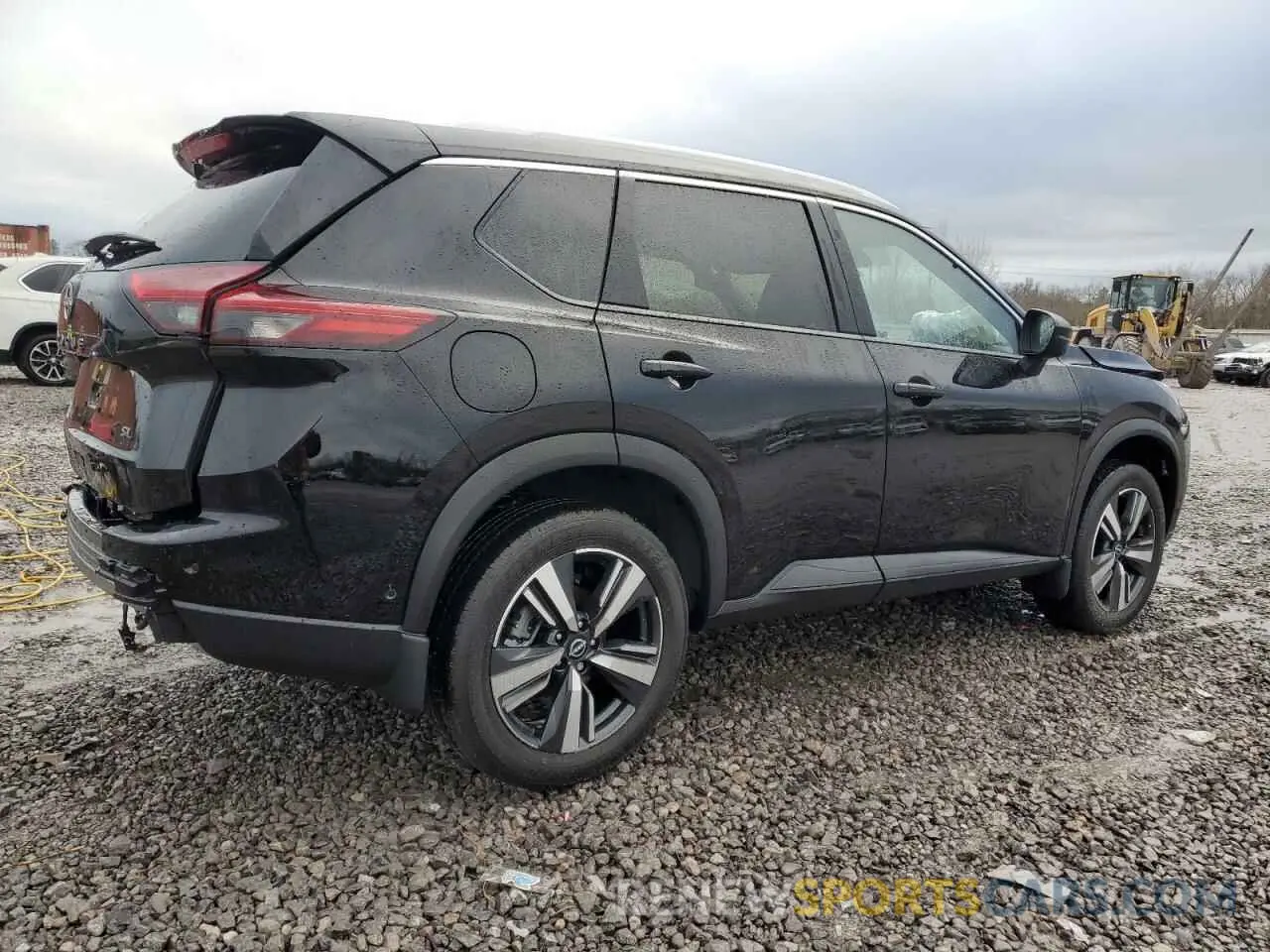 3 fotografías del automóvil dañado JN8BT3CA3SW000178 NISSAN ROGUE 2025