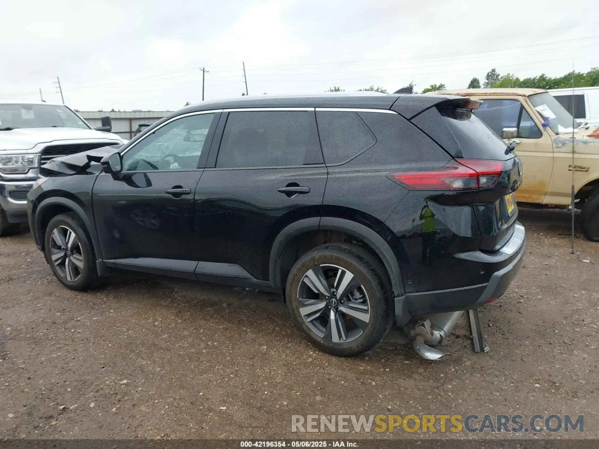 14 fotografías del automóvil dañado JN8BT3CA7SW002063 NISSAN ROGUE 2025