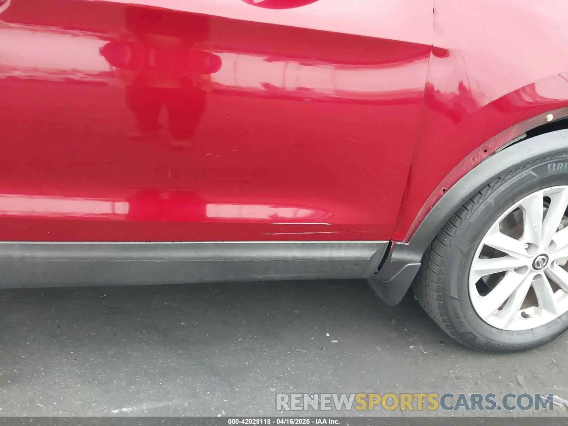 18 fotografías del automóvil dañado JN1BJ1CP0KW217135 NISSAN ROGUE SPORT 2019
