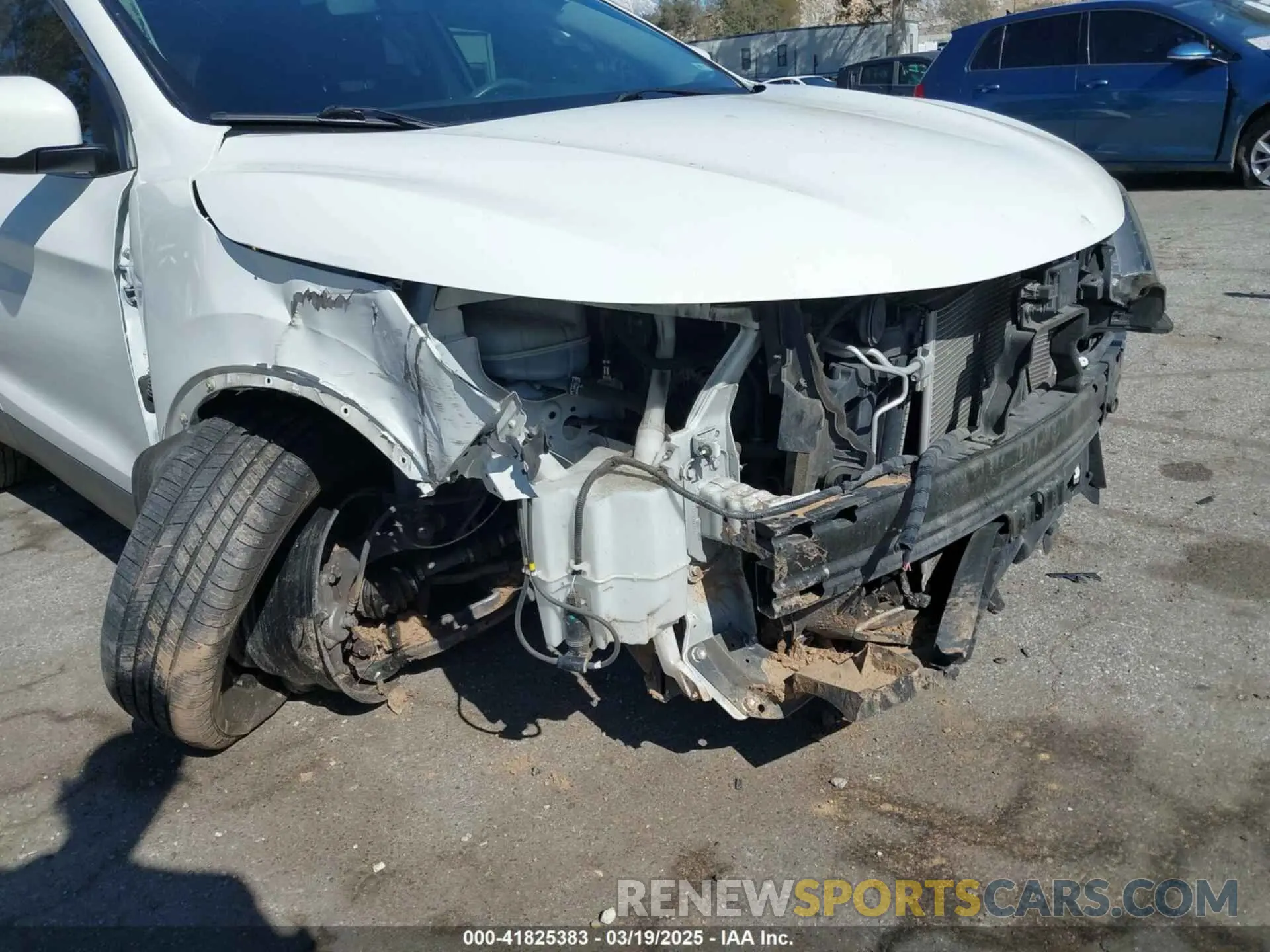 6 fotografías del automóvil dañado JN1BJ1CP0KW218558 NISSAN ROGUE SPORT 2019