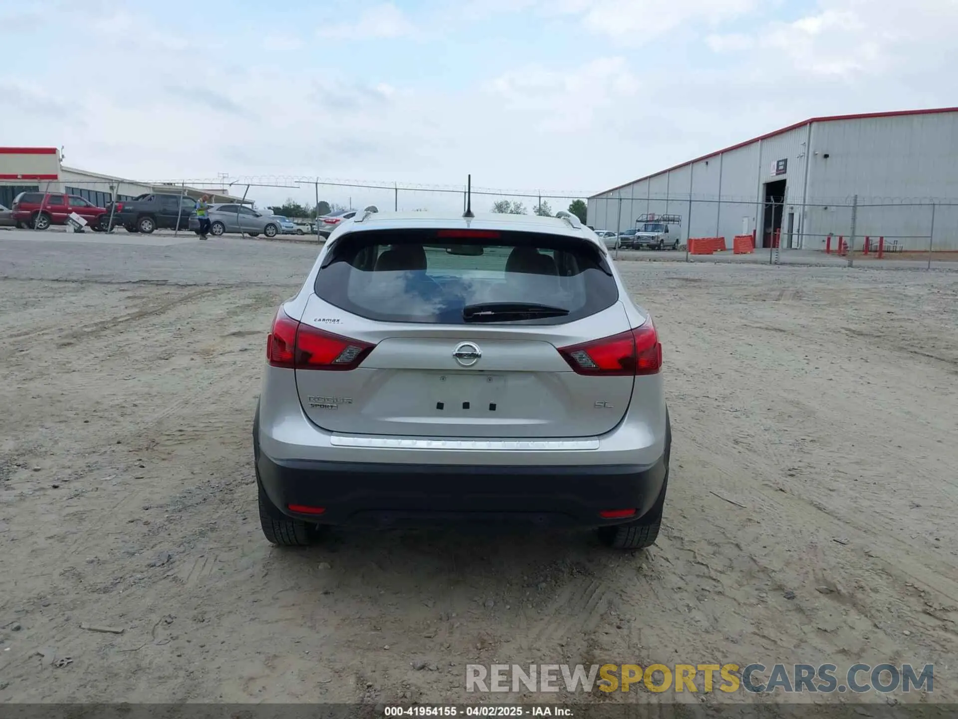 17 fotografías del automóvil dañado JN1BJ1CP0KW234324 NISSAN ROGUE SPORT 2019
