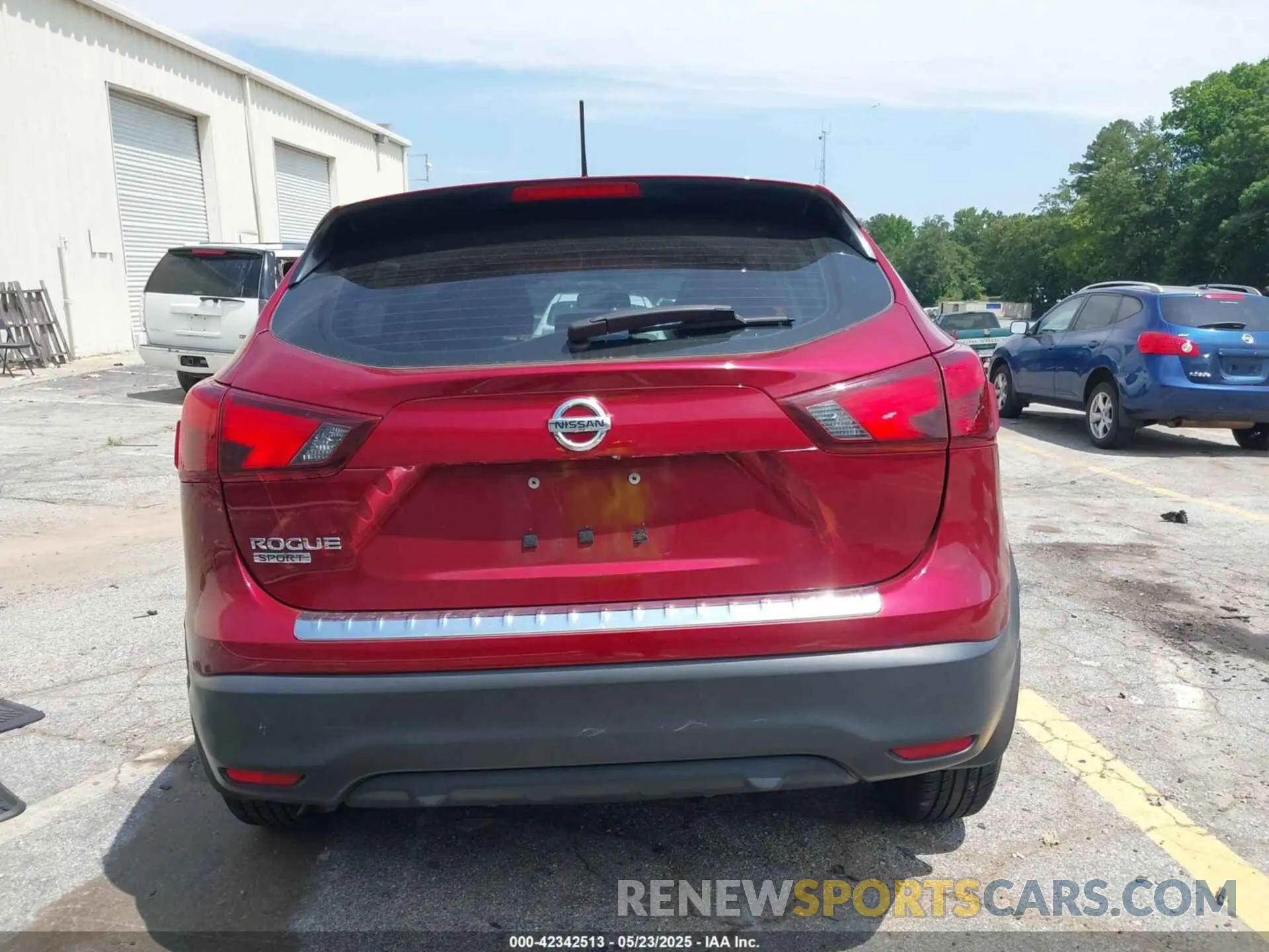 17 fotografías del automóvil dañado JN1BJ1CP0KW242469 NISSAN ROGUE SPORT 2019