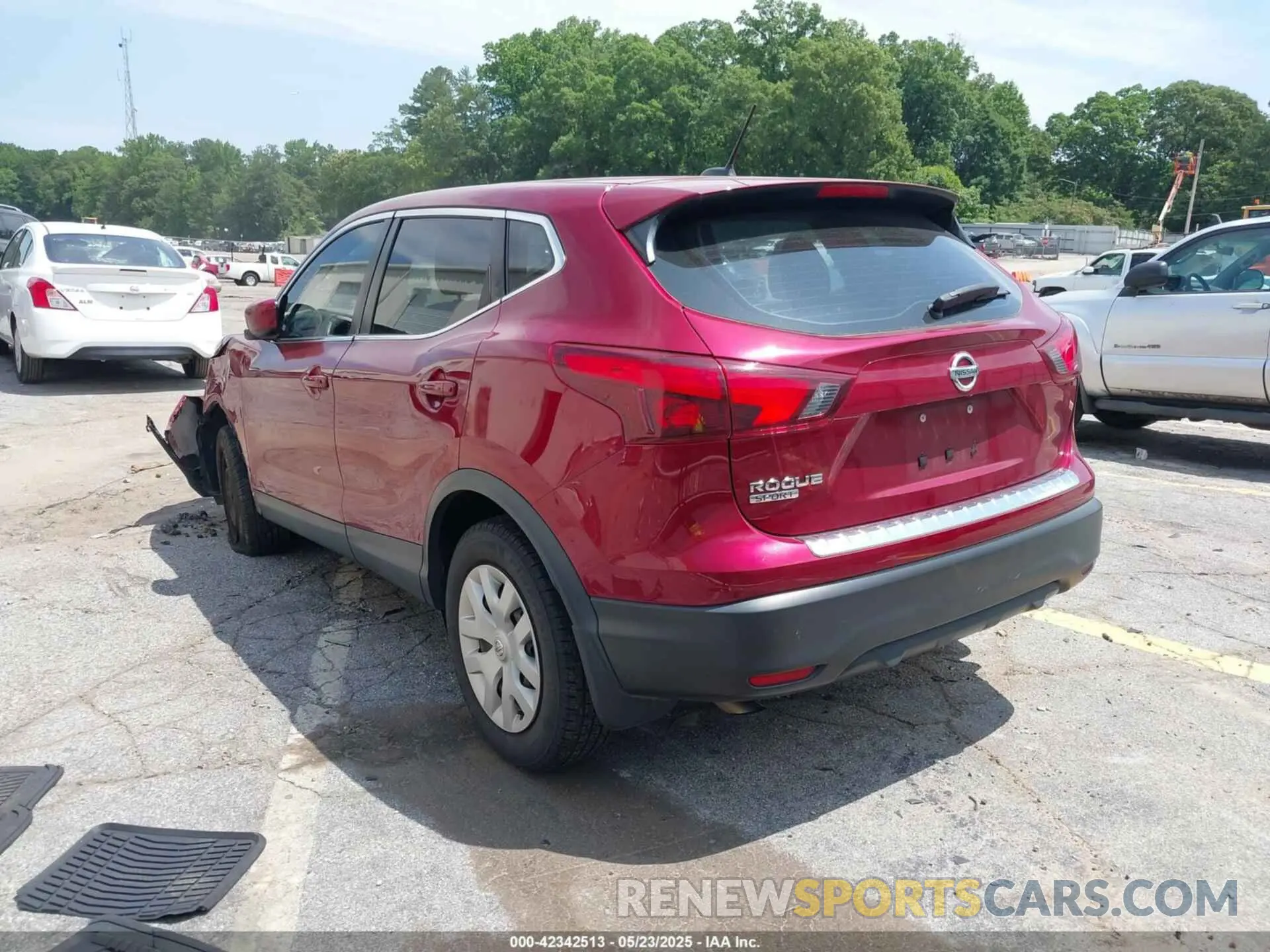 3 fotografías del automóvil dañado JN1BJ1CP0KW242469 NISSAN ROGUE SPORT 2019