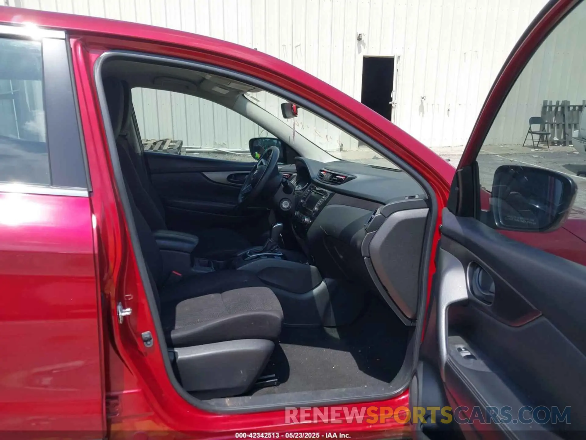 5 fotografías del automóvil dañado JN1BJ1CP0KW242469 NISSAN ROGUE SPORT 2019
