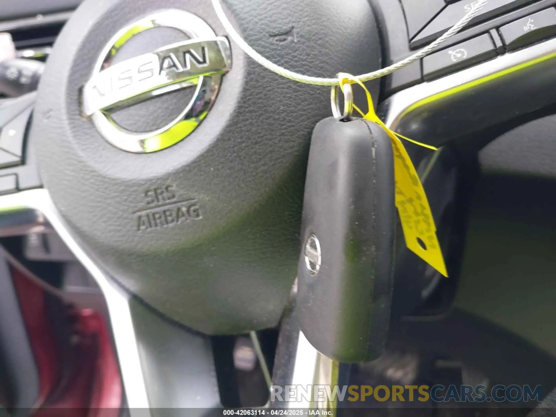 11 fotografías del automóvil dañado JN1BJ1CP1KW229861 NISSAN ROGUE SPORT 2019