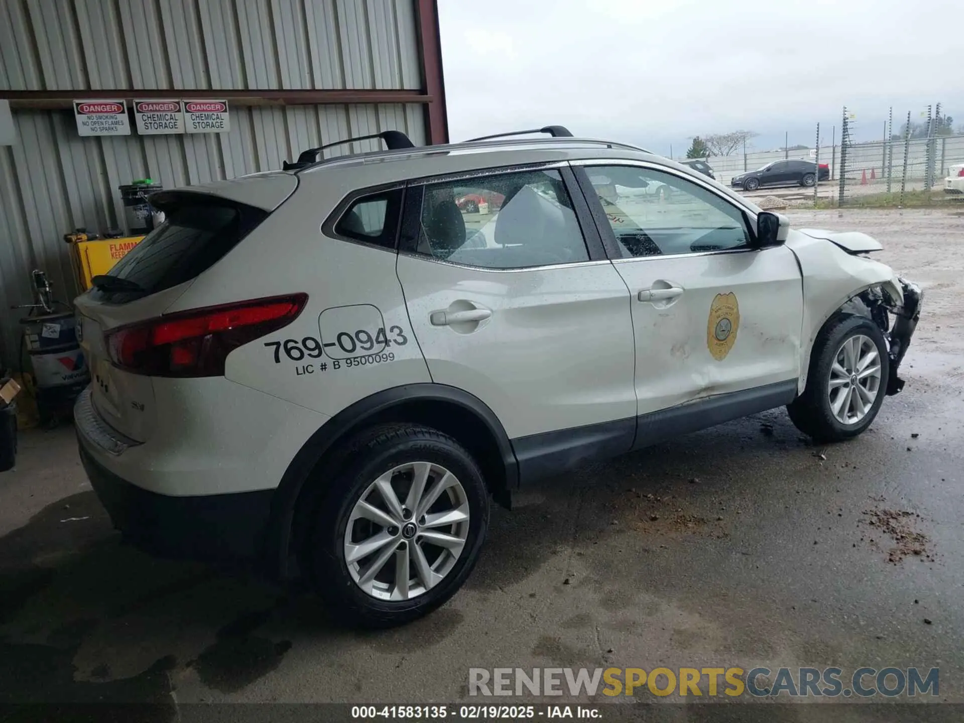 4 fotografías del automóvil dañado JN1BJ1CP1KW530470 NISSAN ROGUE SPORT 2019