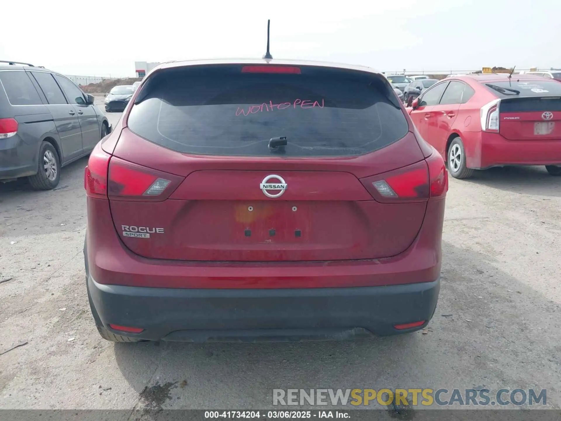 17 fotografías del automóvil dañado JN1BJ1CP3KW218361 NISSAN ROGUE SPORT 2019