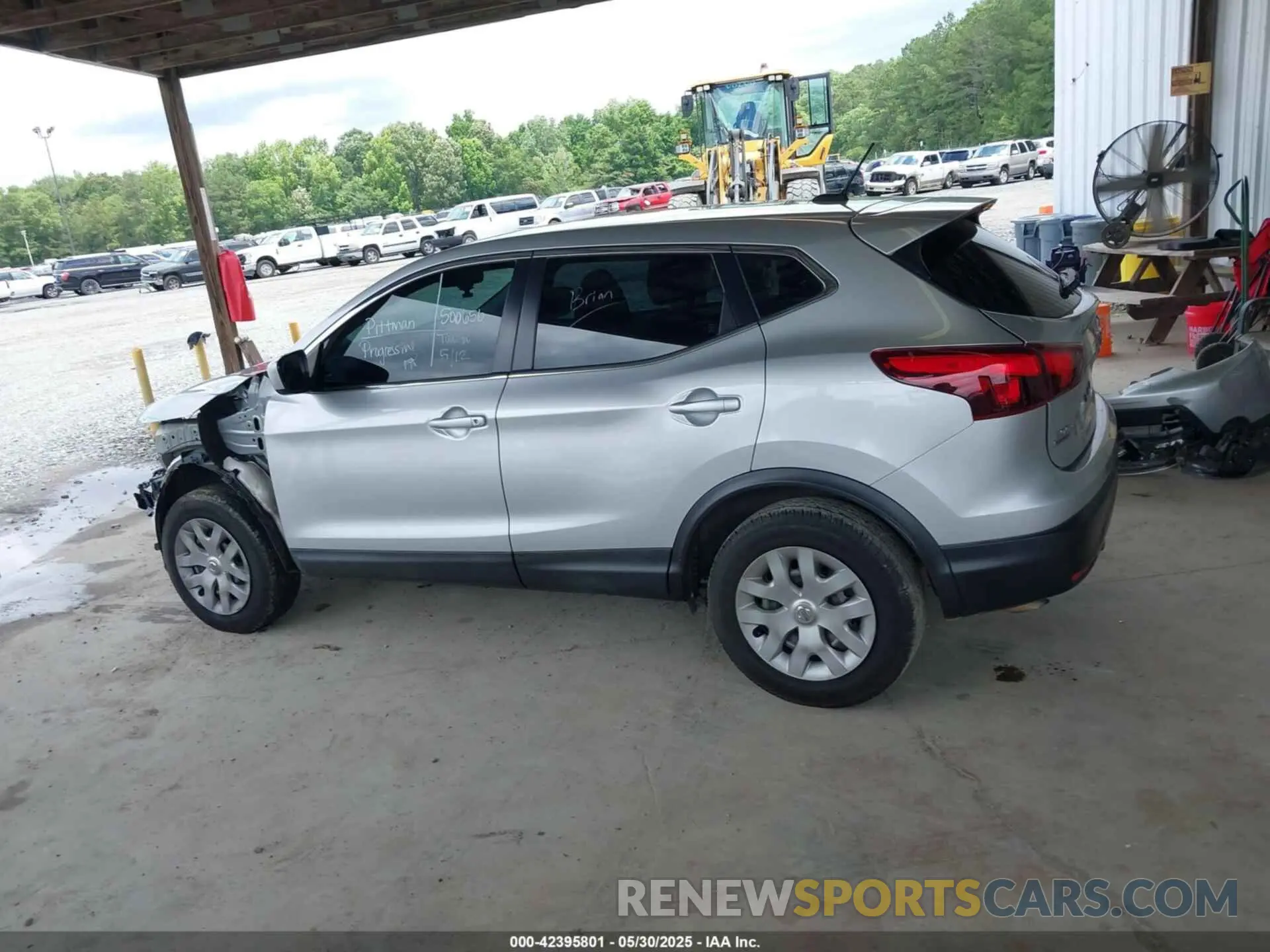 15 fotografías del automóvil dañado JN1BJ1CP3KW221096 NISSAN ROGUE SPORT 2019