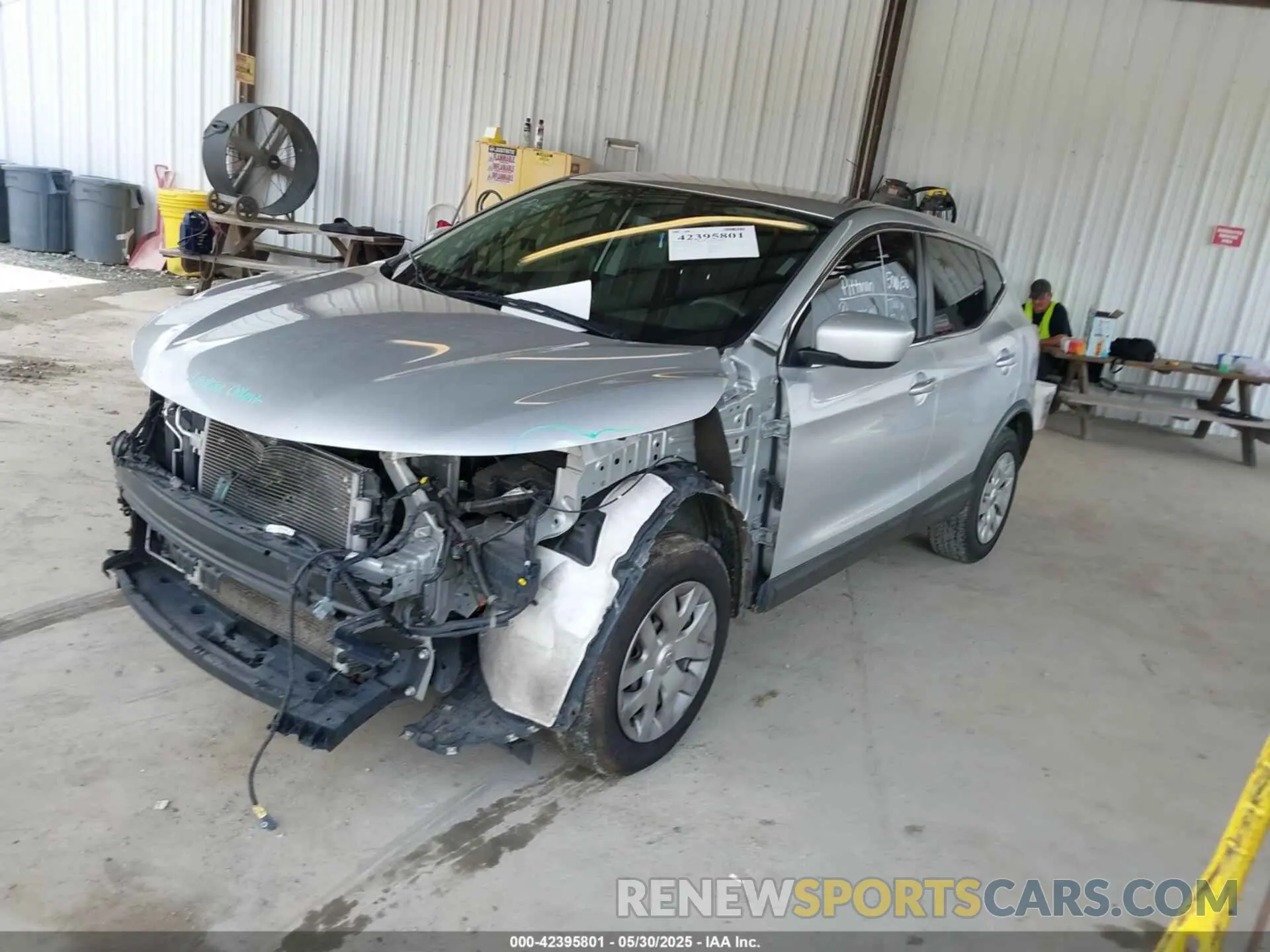 2 fotografías del automóvil dañado JN1BJ1CP3KW221096 NISSAN ROGUE SPORT 2019