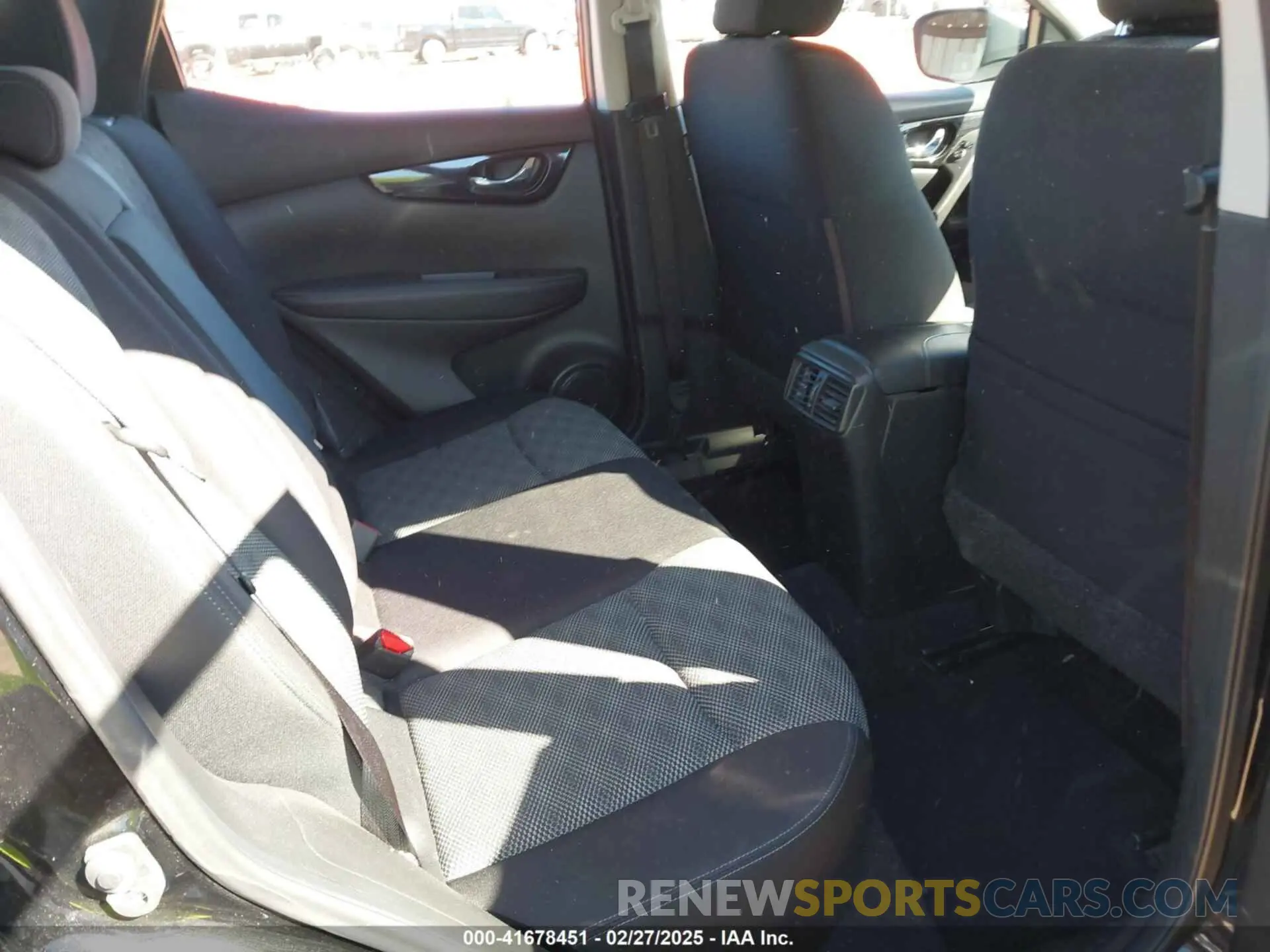 8 fotografías del automóvil dañado JN1BJ1CP3KW524637 NISSAN ROGUE SPORT 2019