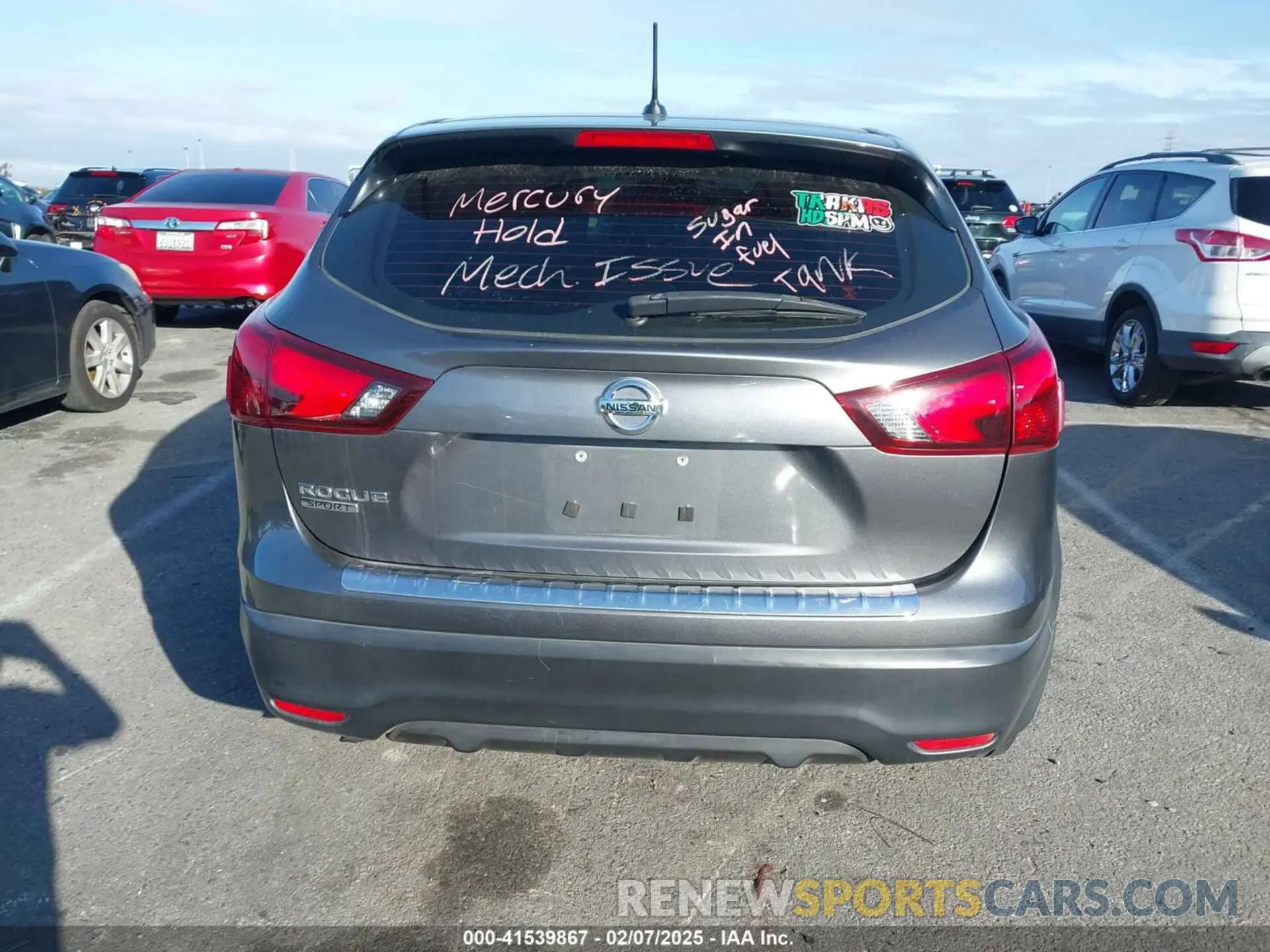 16 fotografías del automóvil dañado JN1BJ1CP4KW213296 NISSAN ROGUE SPORT 2019