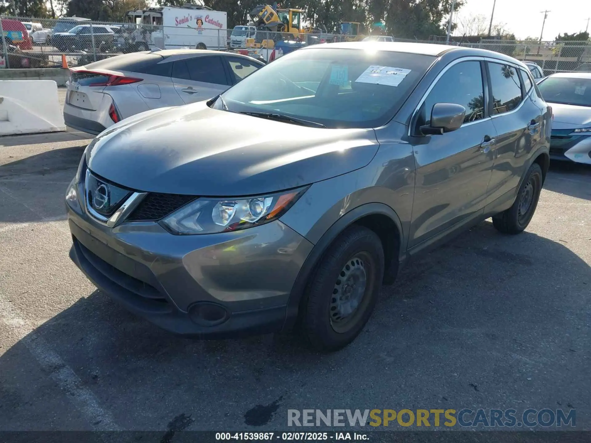 2 fotografías del automóvil dañado JN1BJ1CP4KW213296 NISSAN ROGUE SPORT 2019