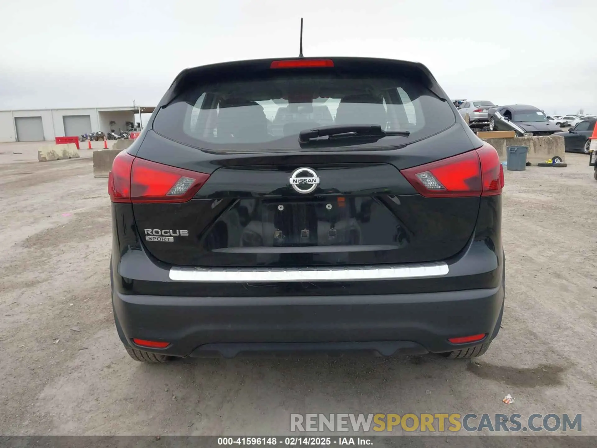 17 fotografías del automóvil dañado JN1BJ1CP4KW520483 NISSAN ROGUE SPORT 2019