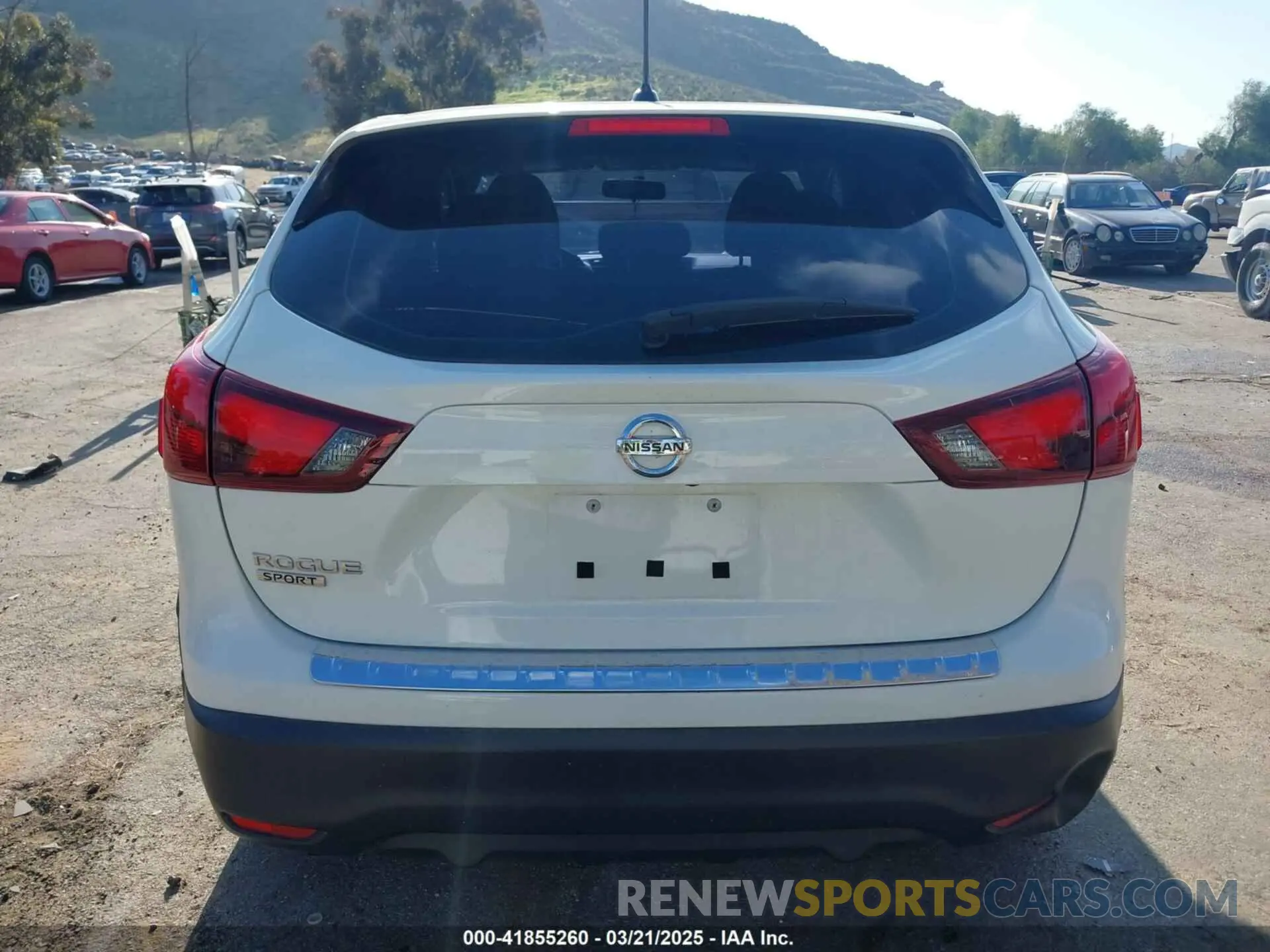 16 fotografías del automóvil dañado JN1BJ1CP5KW226980 NISSAN ROGUE SPORT 2019