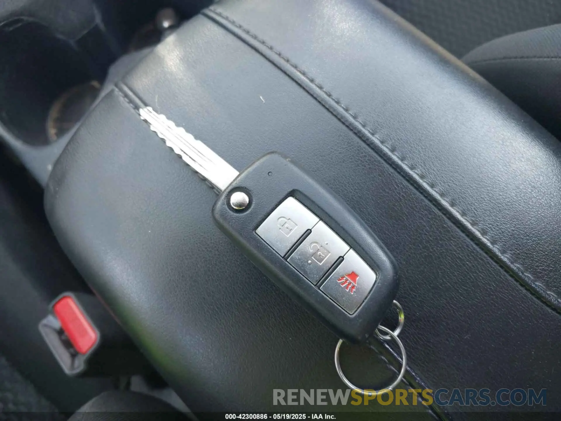 11 fotografías del automóvil dañado JN1BJ1CP5KW240376 NISSAN ROGUE SPORT 2019