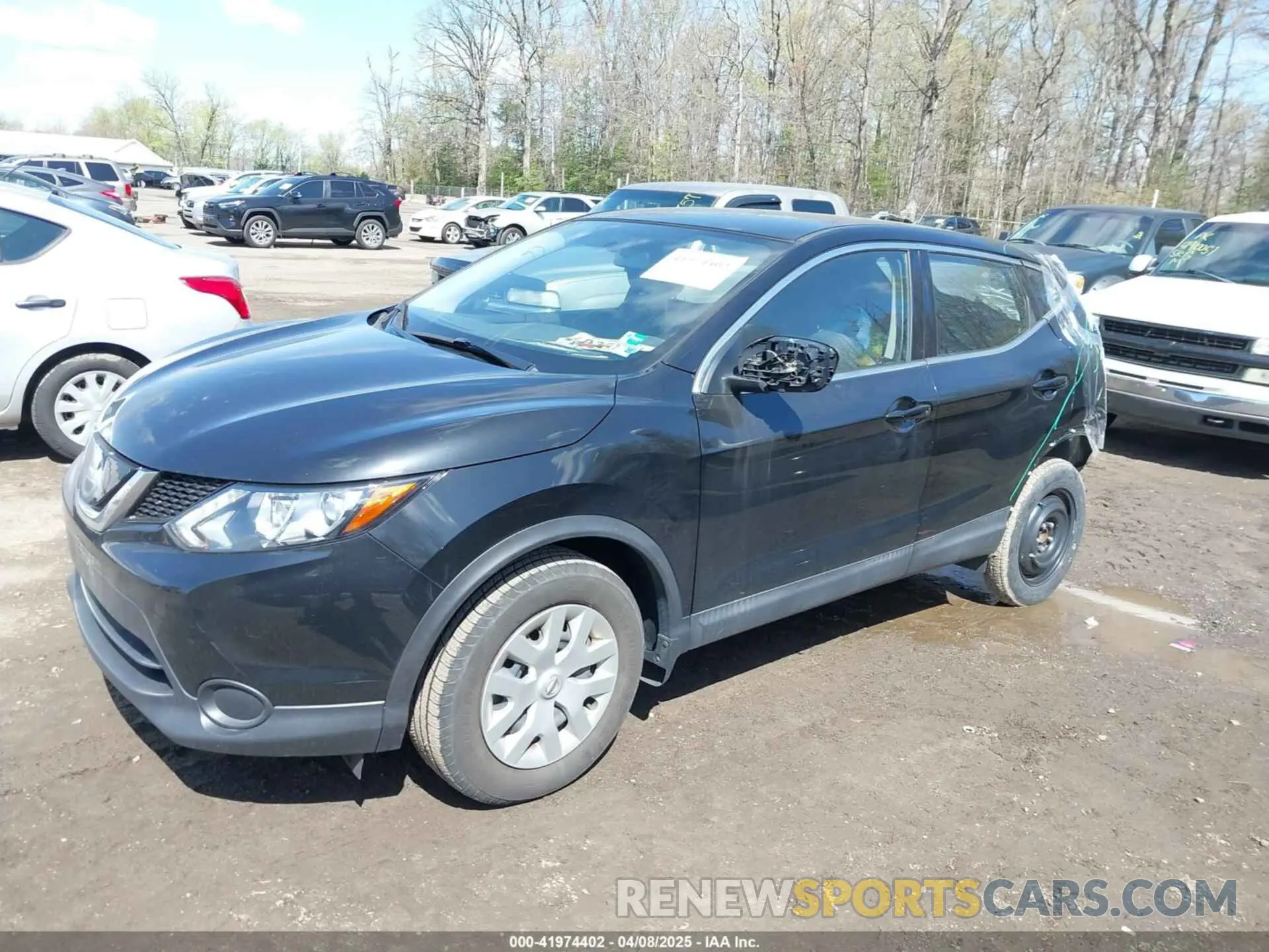 2 fotografías del automóvil dañado JN1BJ1CP5KW522422 NISSAN ROGUE SPORT 2019