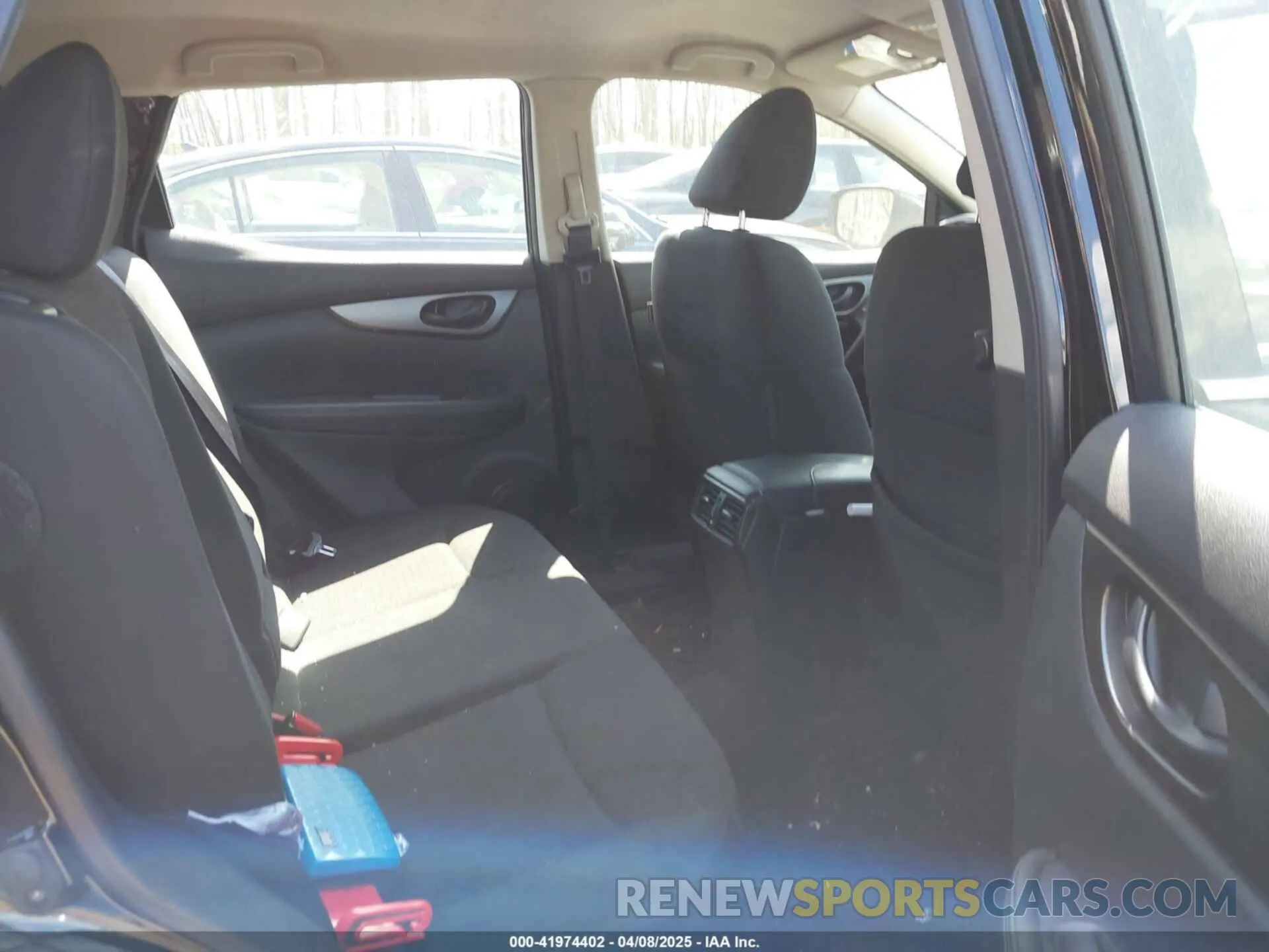 8 fotografías del automóvil dañado JN1BJ1CP5KW522422 NISSAN ROGUE SPORT 2019