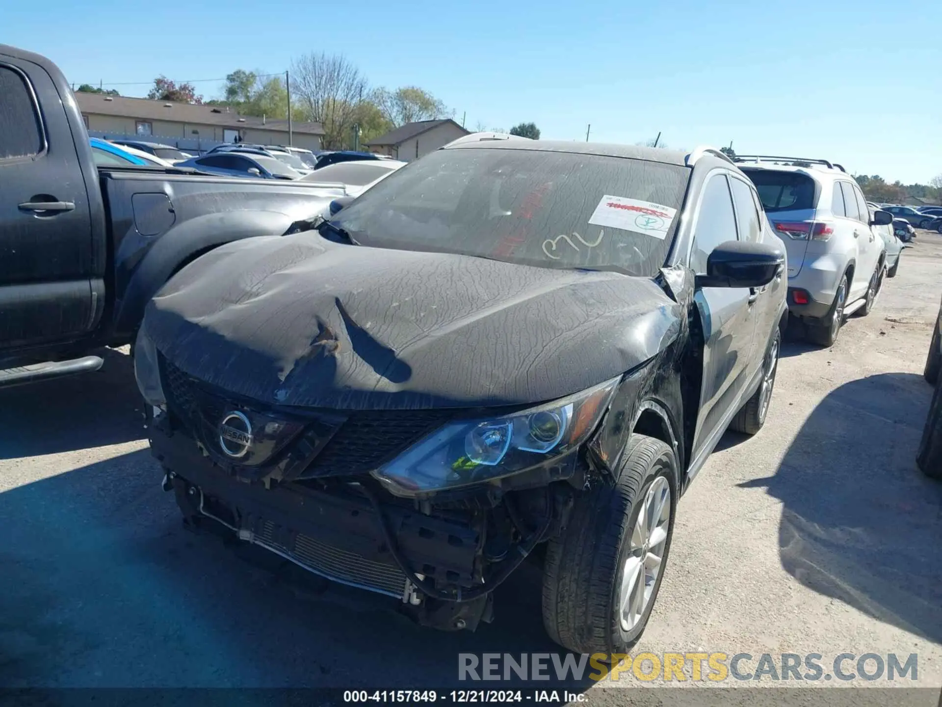 2 fotografías del automóvil dañado JN1BJ1CP5KW524557 NISSAN ROGUE SPORT 2019