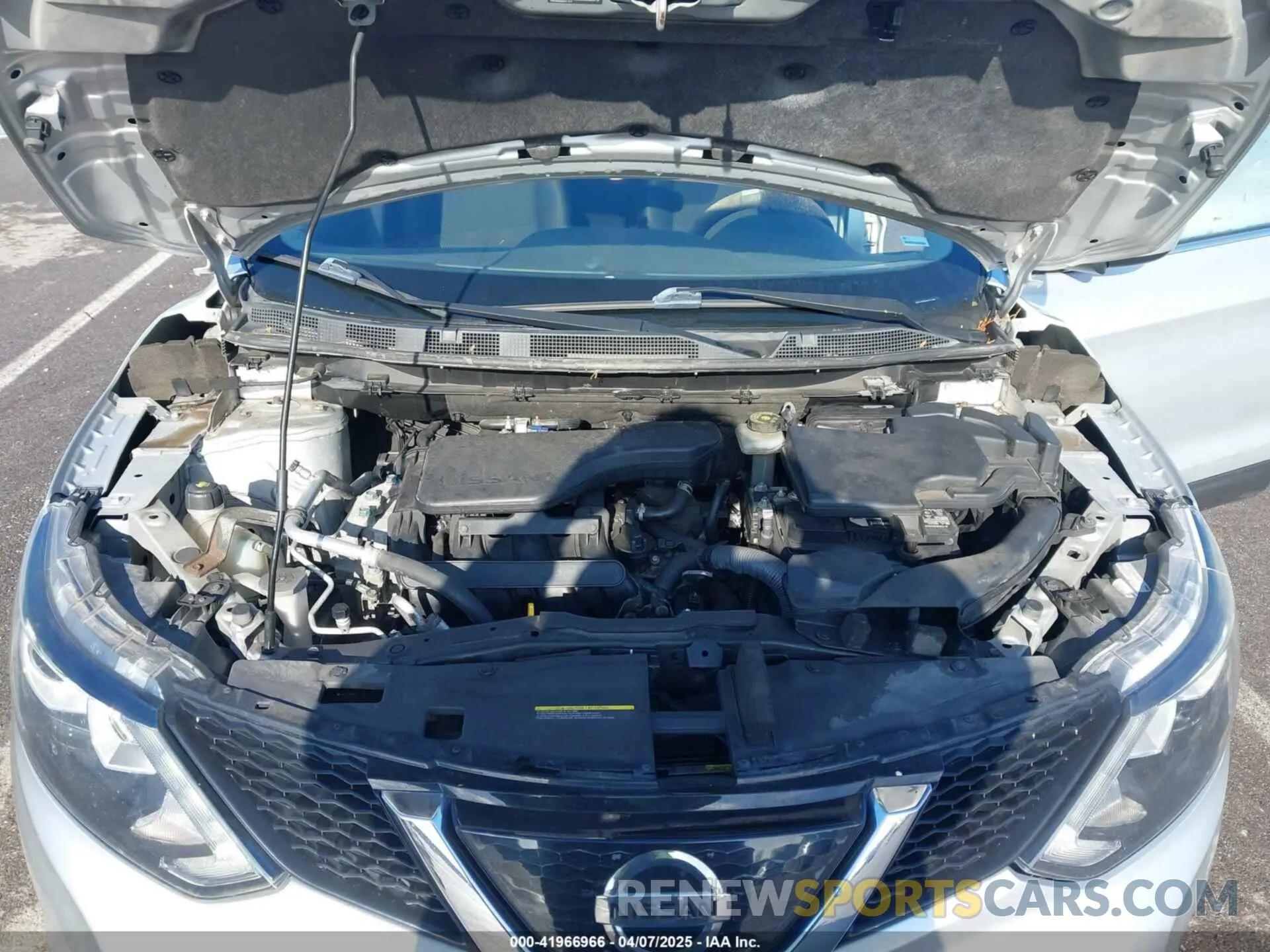 10 fotografías del automóvil dañado JN1BJ1CP6KW211405 NISSAN ROGUE SPORT 2019