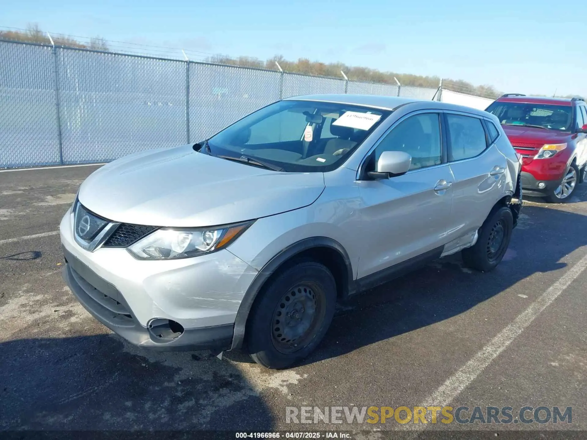 2 fotografías del automóvil dañado JN1BJ1CP6KW211405 NISSAN ROGUE SPORT 2019