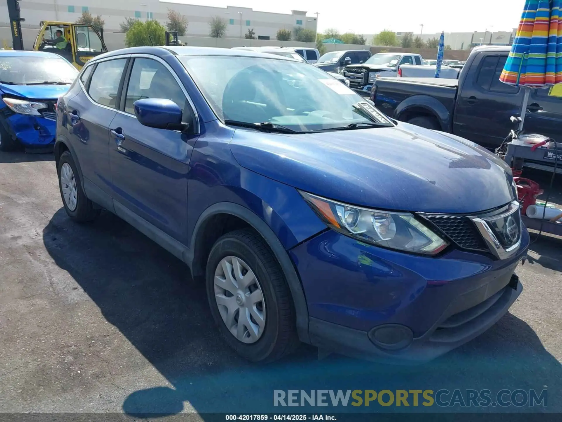 1 fotografías del automóvil dañado JN1BJ1CP6KW238720 NISSAN ROGUE SPORT 2019
