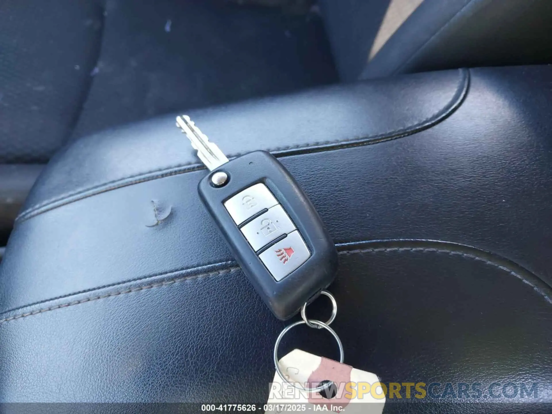 11 fotografías del automóvil dañado JN1BJ1CP8KW231932 NISSAN ROGUE SPORT 2019