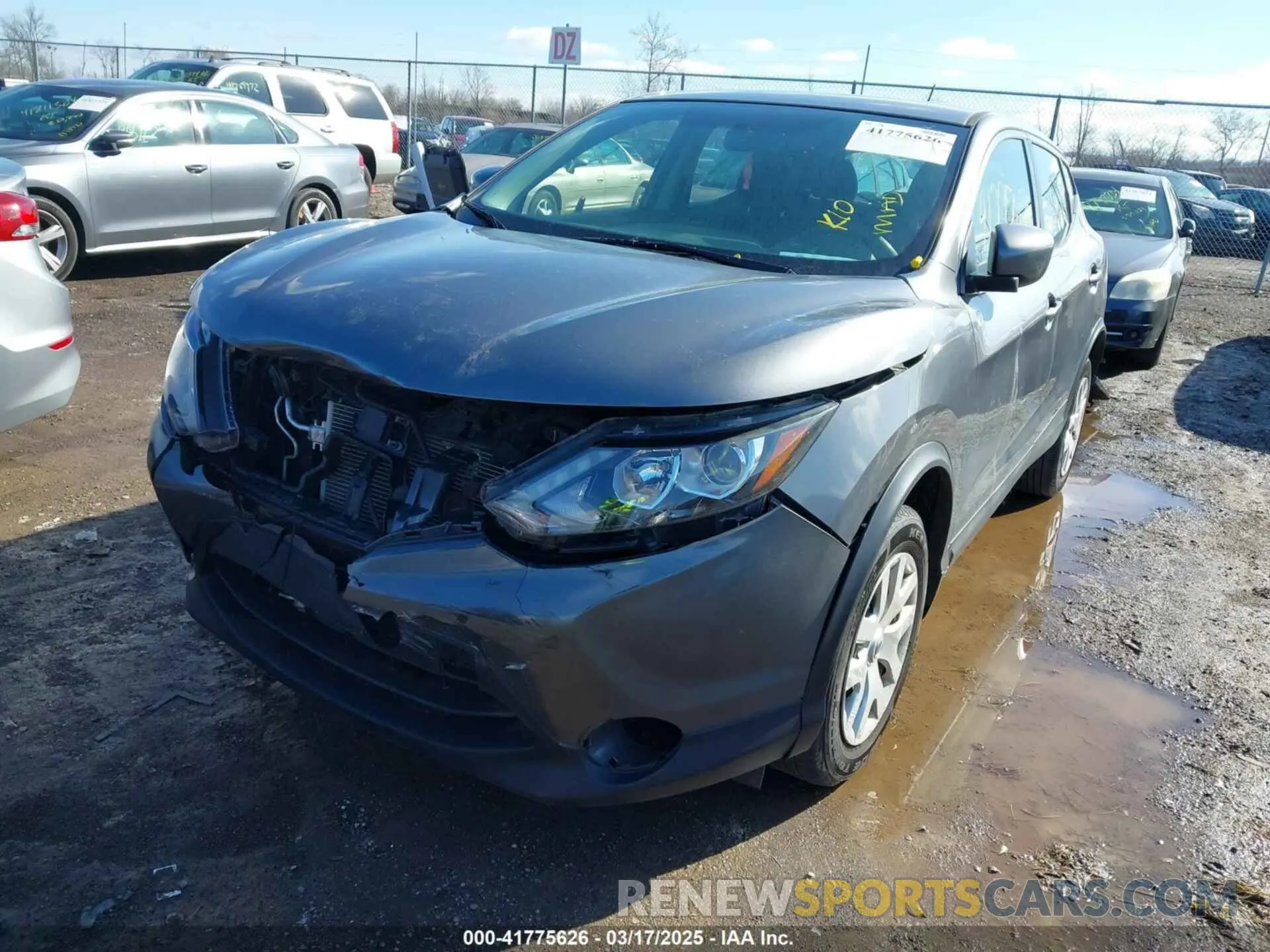 2 fotografías del automóvil dañado JN1BJ1CP8KW231932 NISSAN ROGUE SPORT 2019