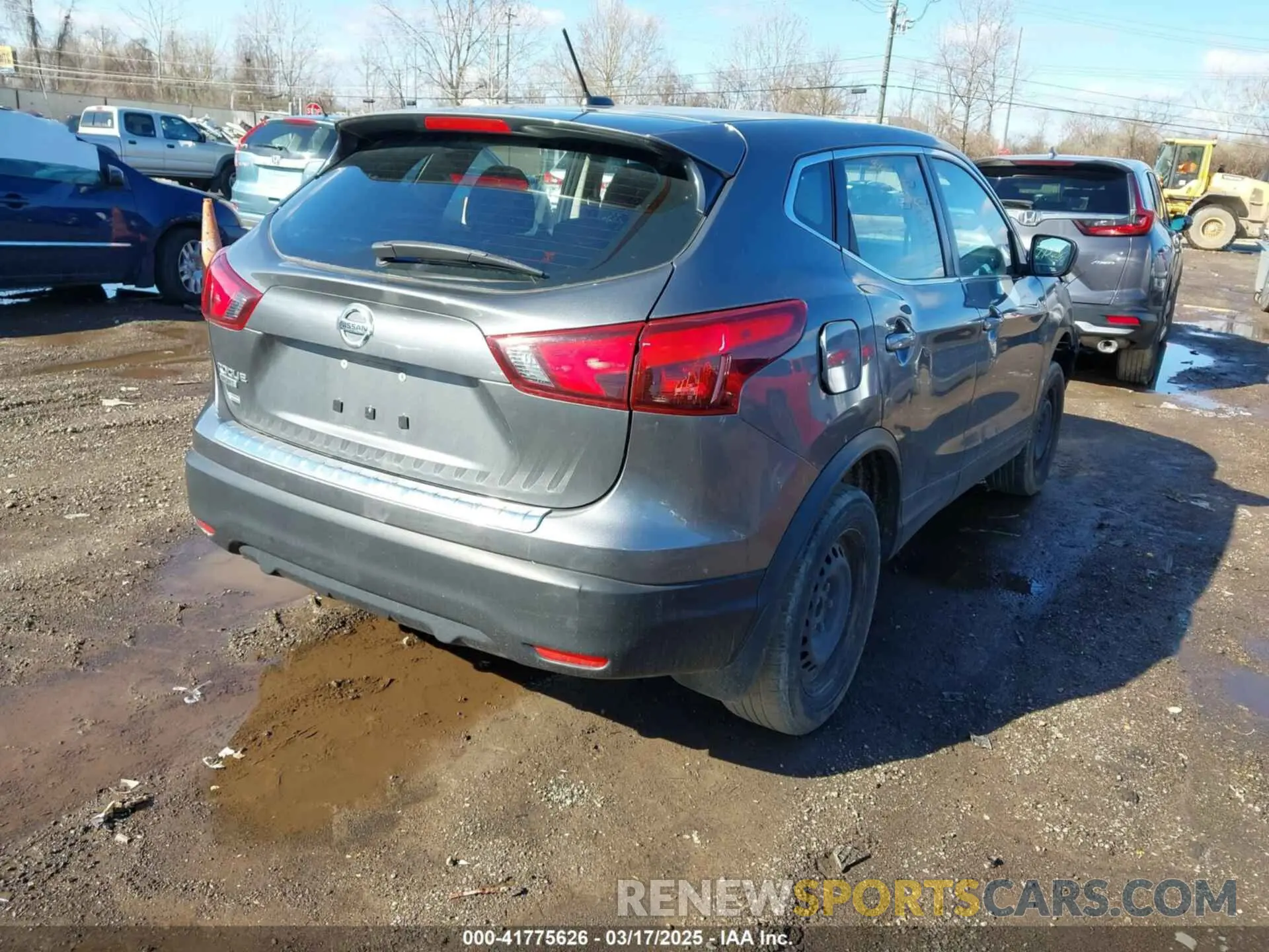 4 fotografías del automóvil dañado JN1BJ1CP8KW231932 NISSAN ROGUE SPORT 2019