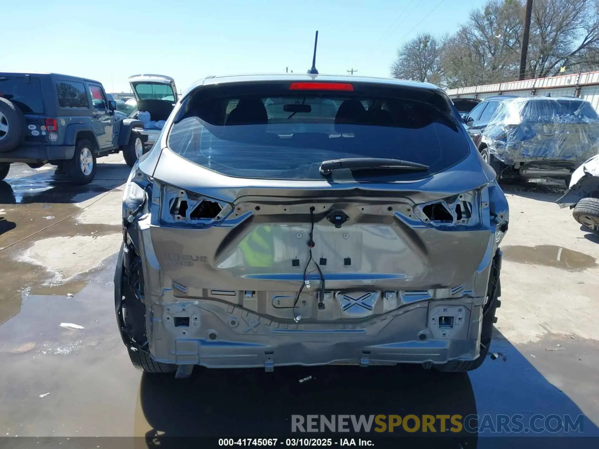 17 fotografías del automóvil dañado JN1BJ1CP8KW236905 NISSAN ROGUE SPORT 2019