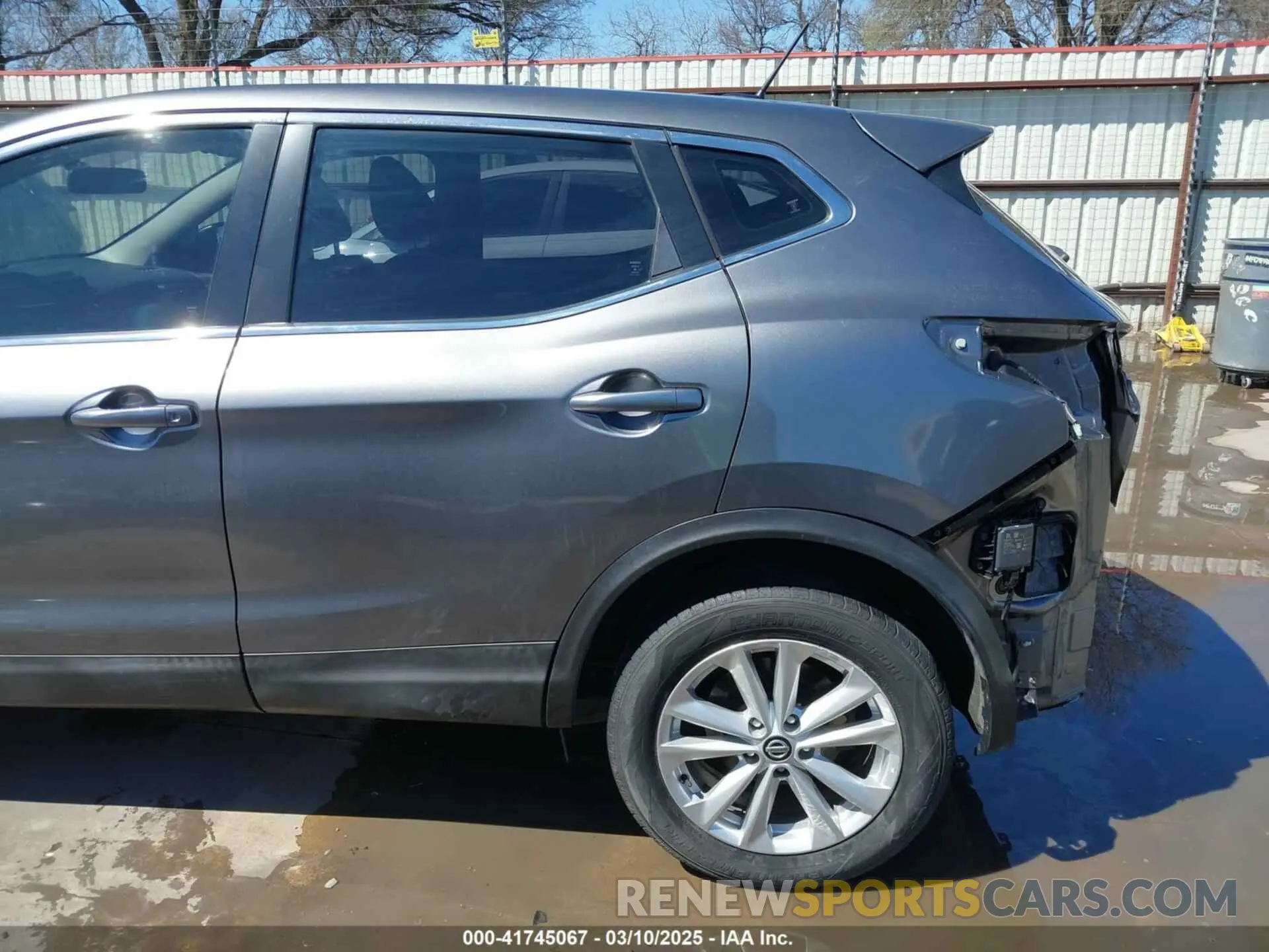 18 fotografías del automóvil dañado JN1BJ1CP8KW236905 NISSAN ROGUE SPORT 2019