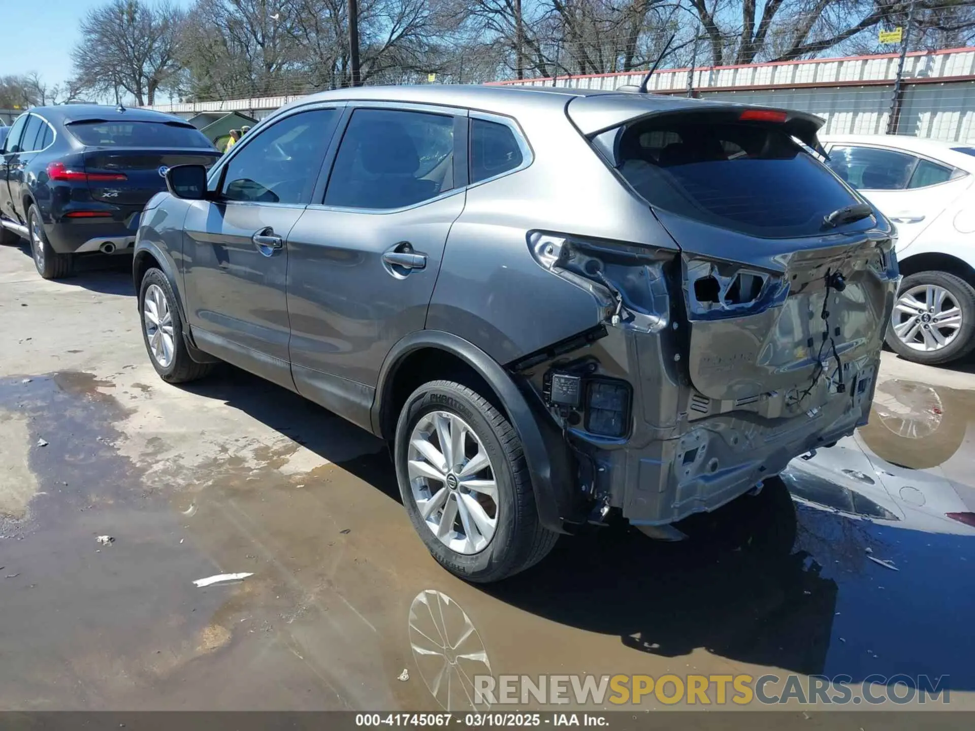 3 fotografías del automóvil dañado JN1BJ1CP8KW236905 NISSAN ROGUE SPORT 2019
