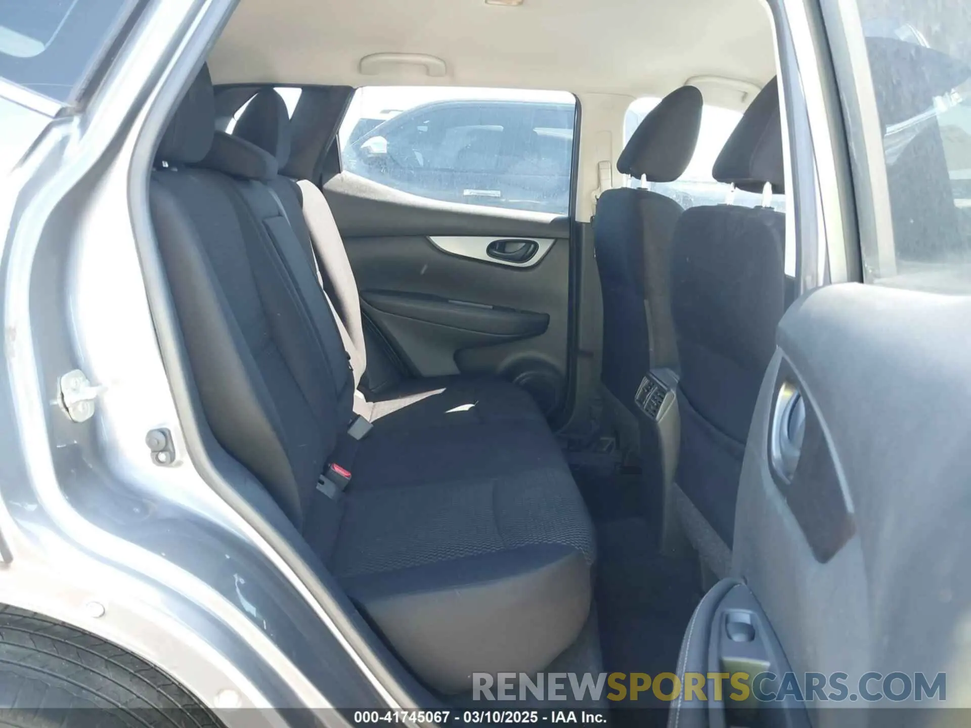 8 fotografías del automóvil dañado JN1BJ1CP8KW236905 NISSAN ROGUE SPORT 2019