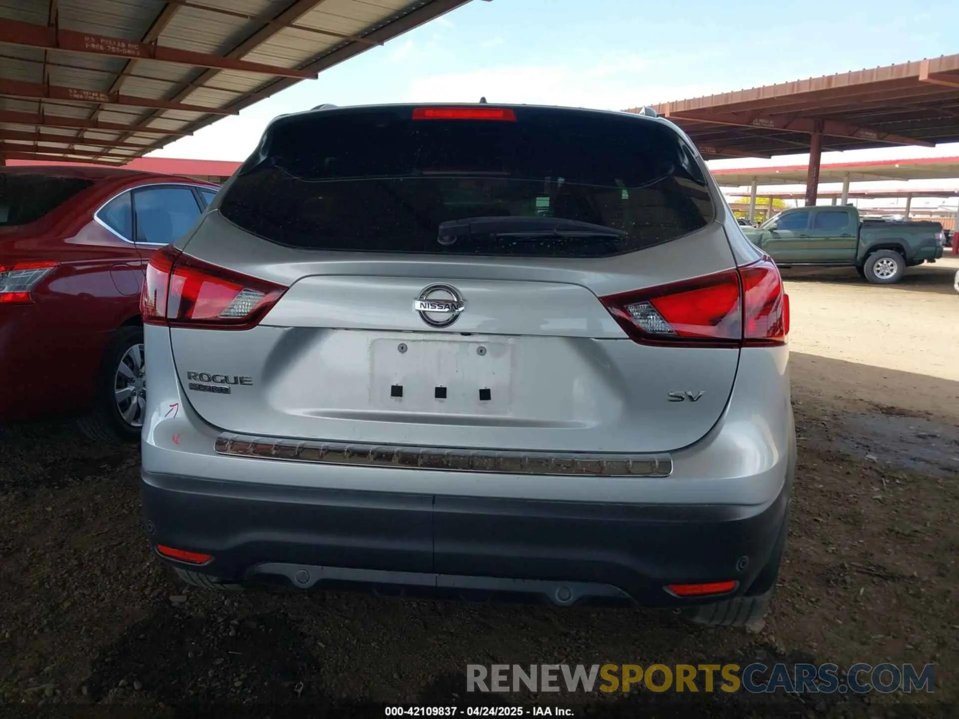 17 fotografías del automóvil dañado JN1BJ1CP9KW526974 NISSAN ROGUE SPORT 2019