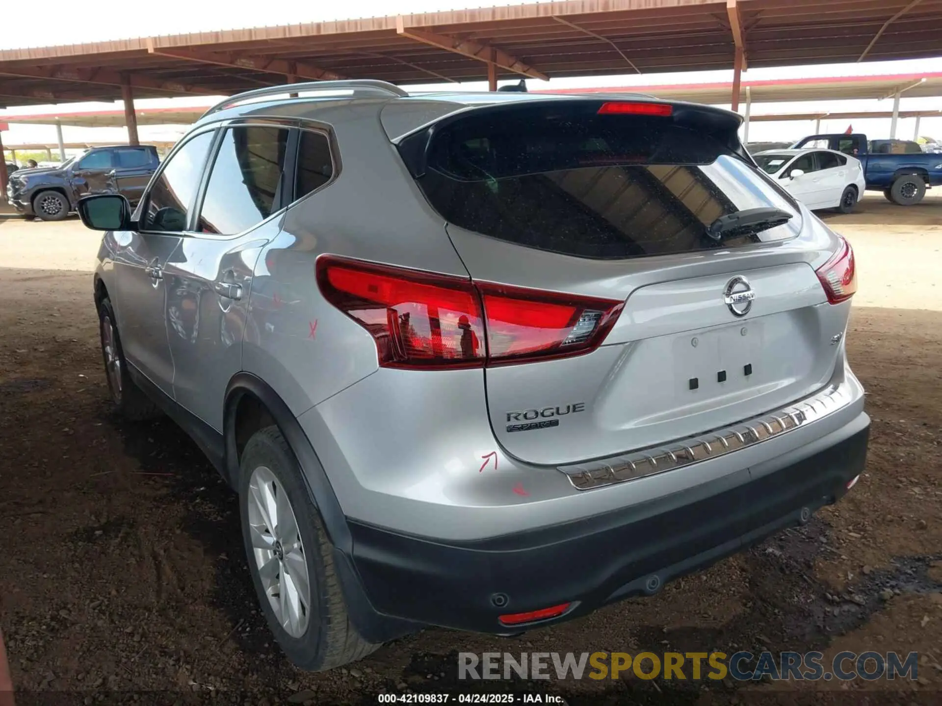 3 fotografías del automóvil dañado JN1BJ1CP9KW526974 NISSAN ROGUE SPORT 2019