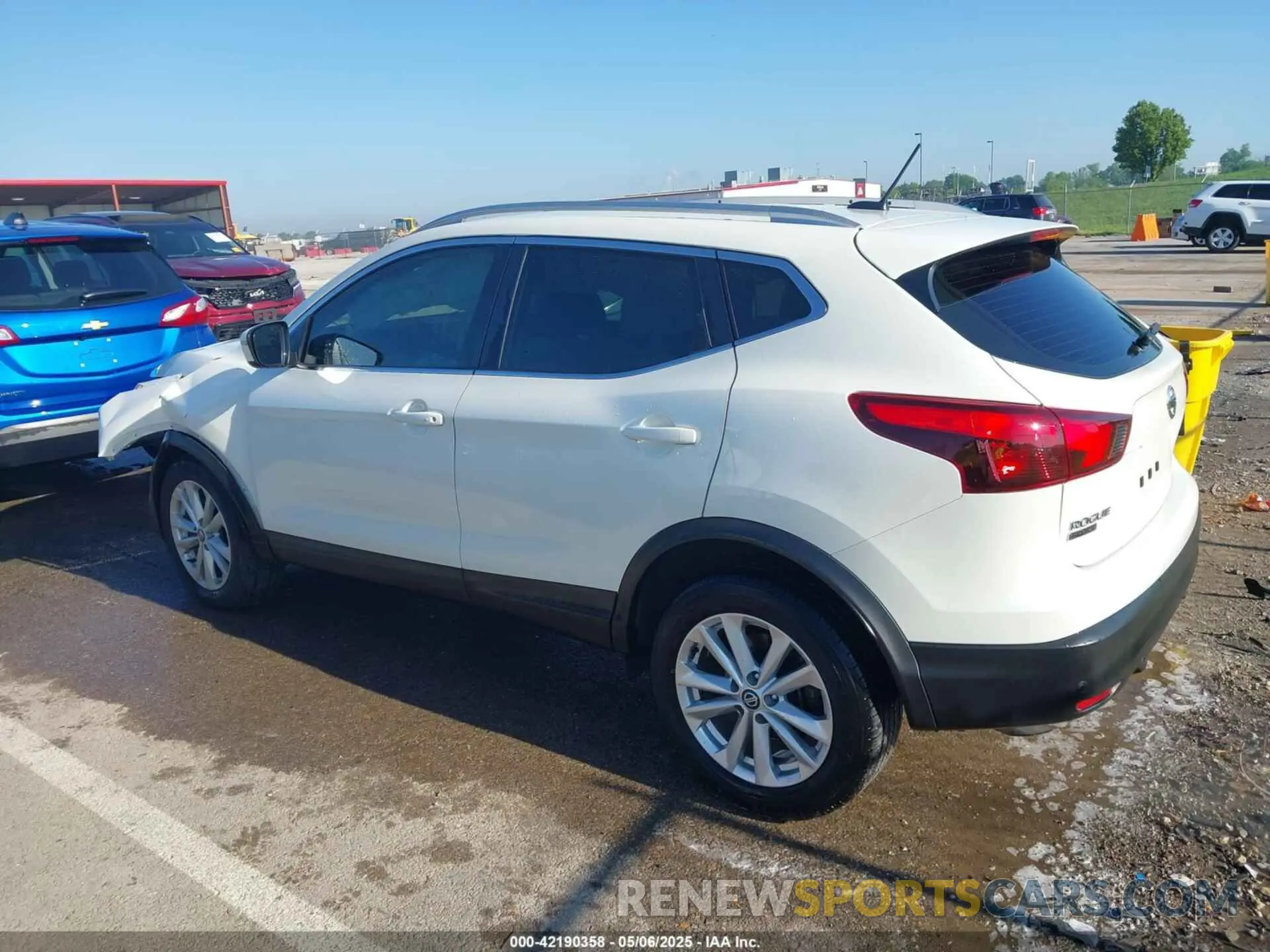 15 fotografías del automóvil dañado JN1BJ1CP9KW528885 NISSAN ROGUE SPORT 2019