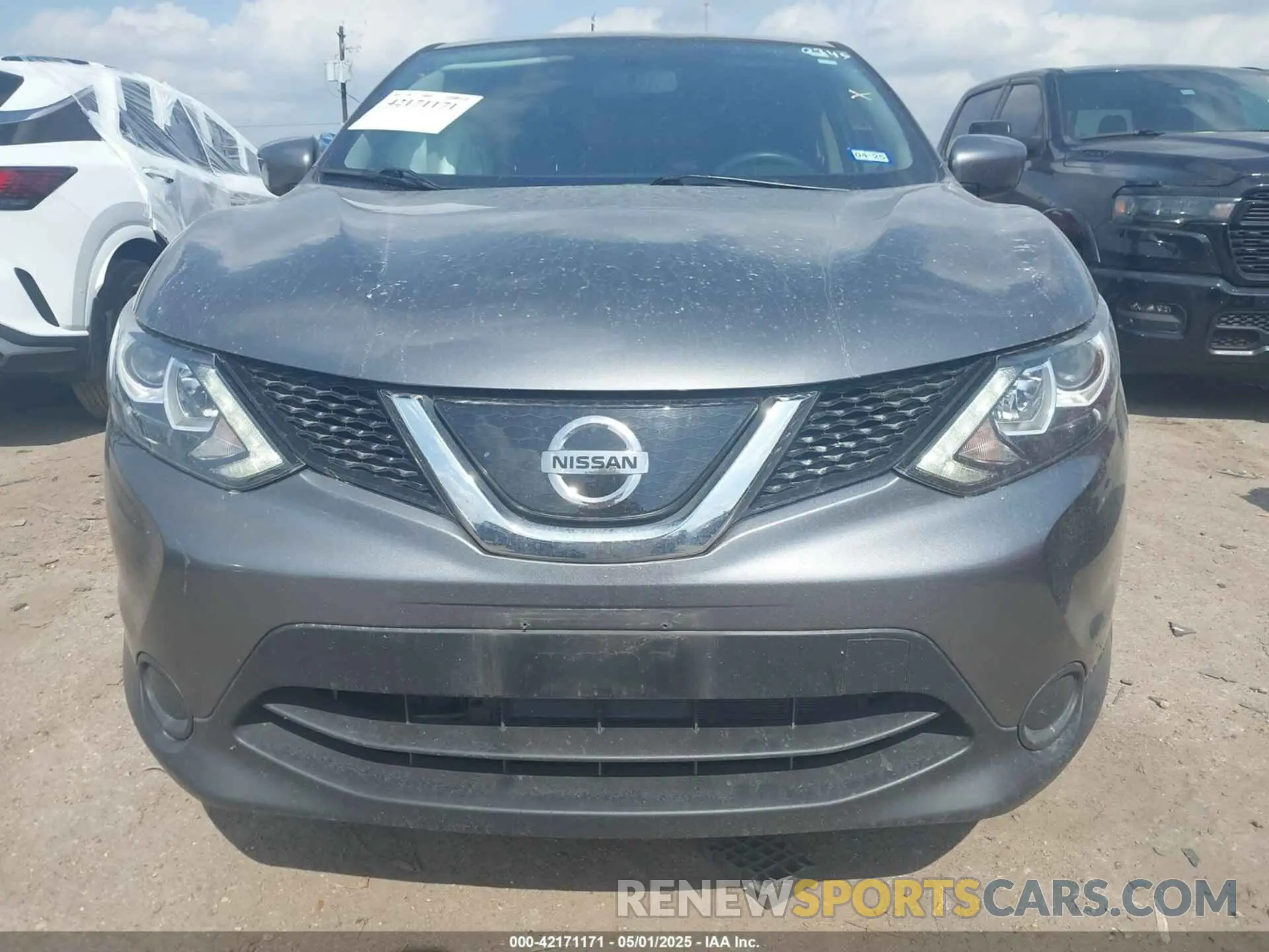 12 fotografías del automóvil dañado JN1BJ1CP9KW530345 NISSAN ROGUE SPORT 2019