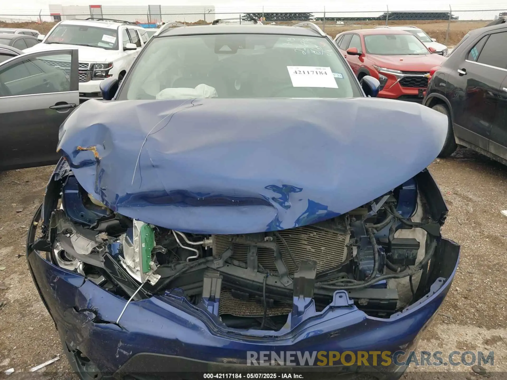 12 fotografías del automóvil dañado JN1BJ1CPXKW226991 NISSAN ROGUE SPORT 2019