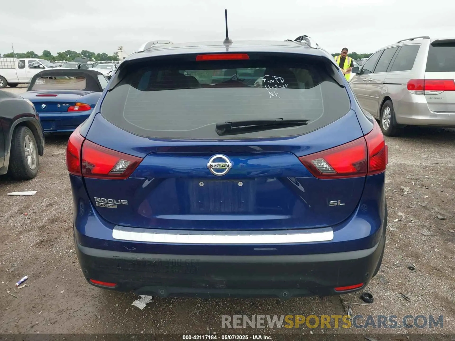 16 fotografías del automóvil dañado JN1BJ1CPXKW226991 NISSAN ROGUE SPORT 2019