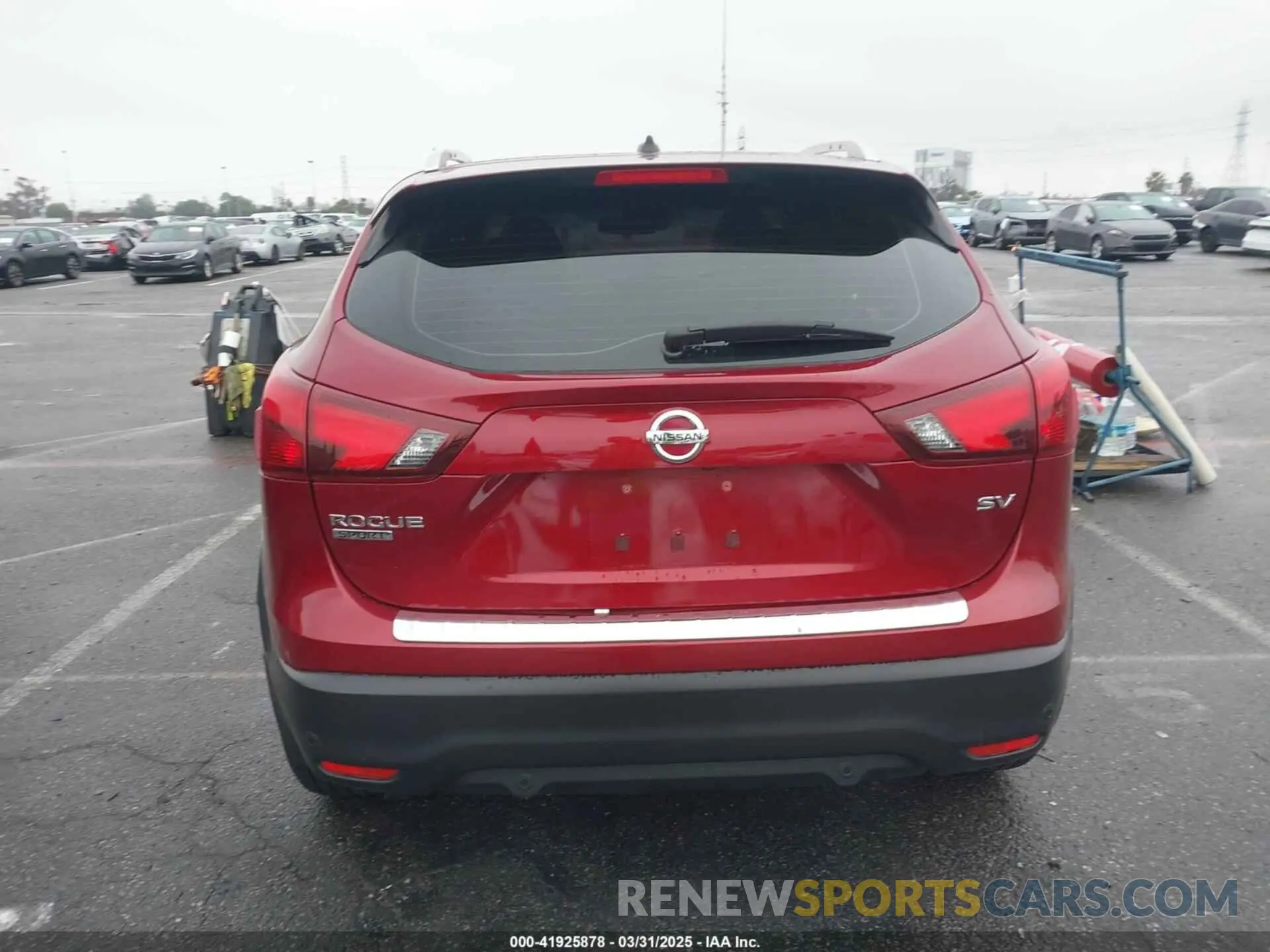 16 fotografías del automóvil dañado JN1BJ1CPXKW242558 NISSAN ROGUE SPORT 2019