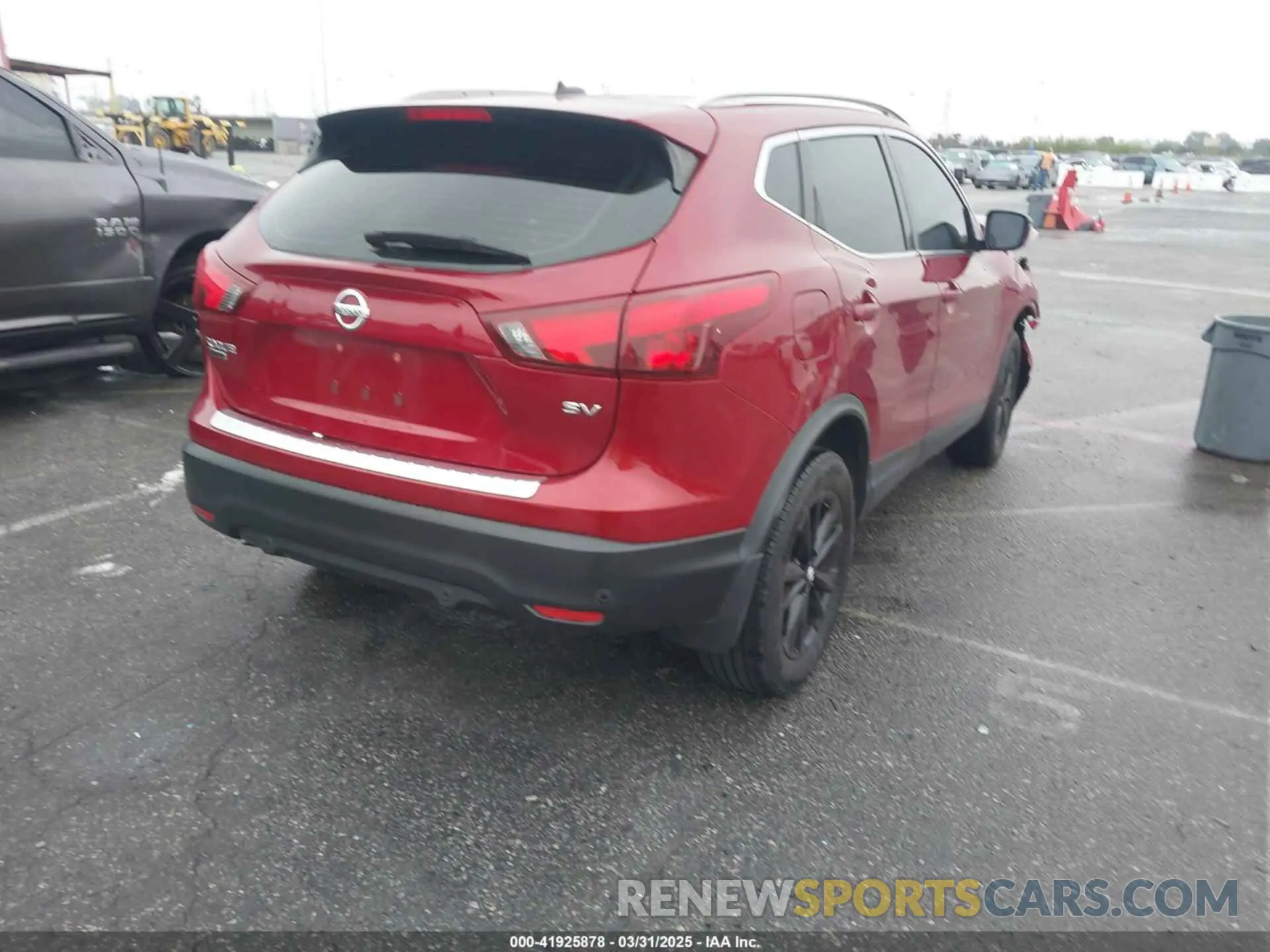 4 fotografías del automóvil dañado JN1BJ1CPXKW242558 NISSAN ROGUE SPORT 2019