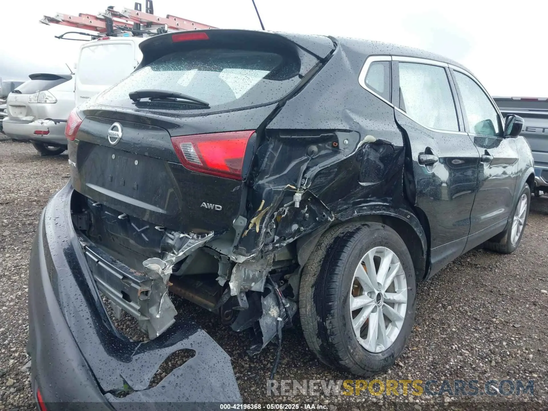 16 fotografías del automóvil dañado JN1BJ1CR0KW329564 NISSAN ROGUE SPORT 2019